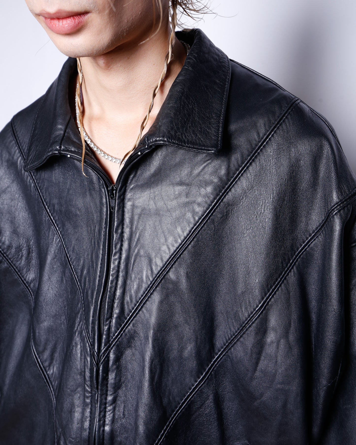 vintage v line wide leather jacket