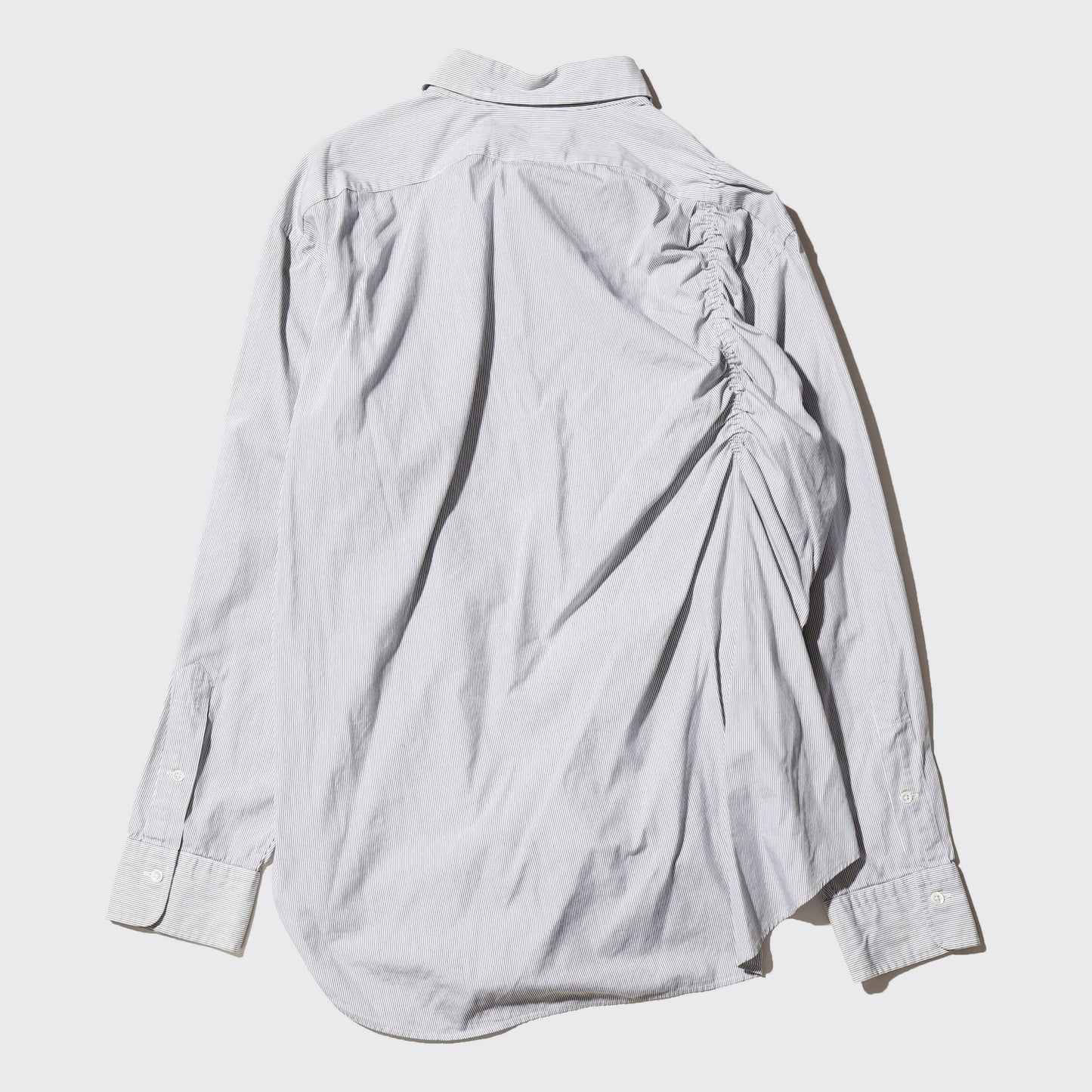 *one-off irregular gathering shirt