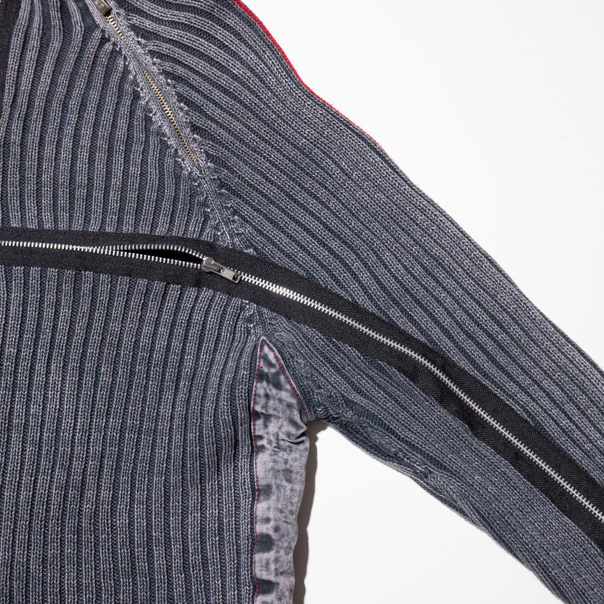 *one-off cross zip sweater