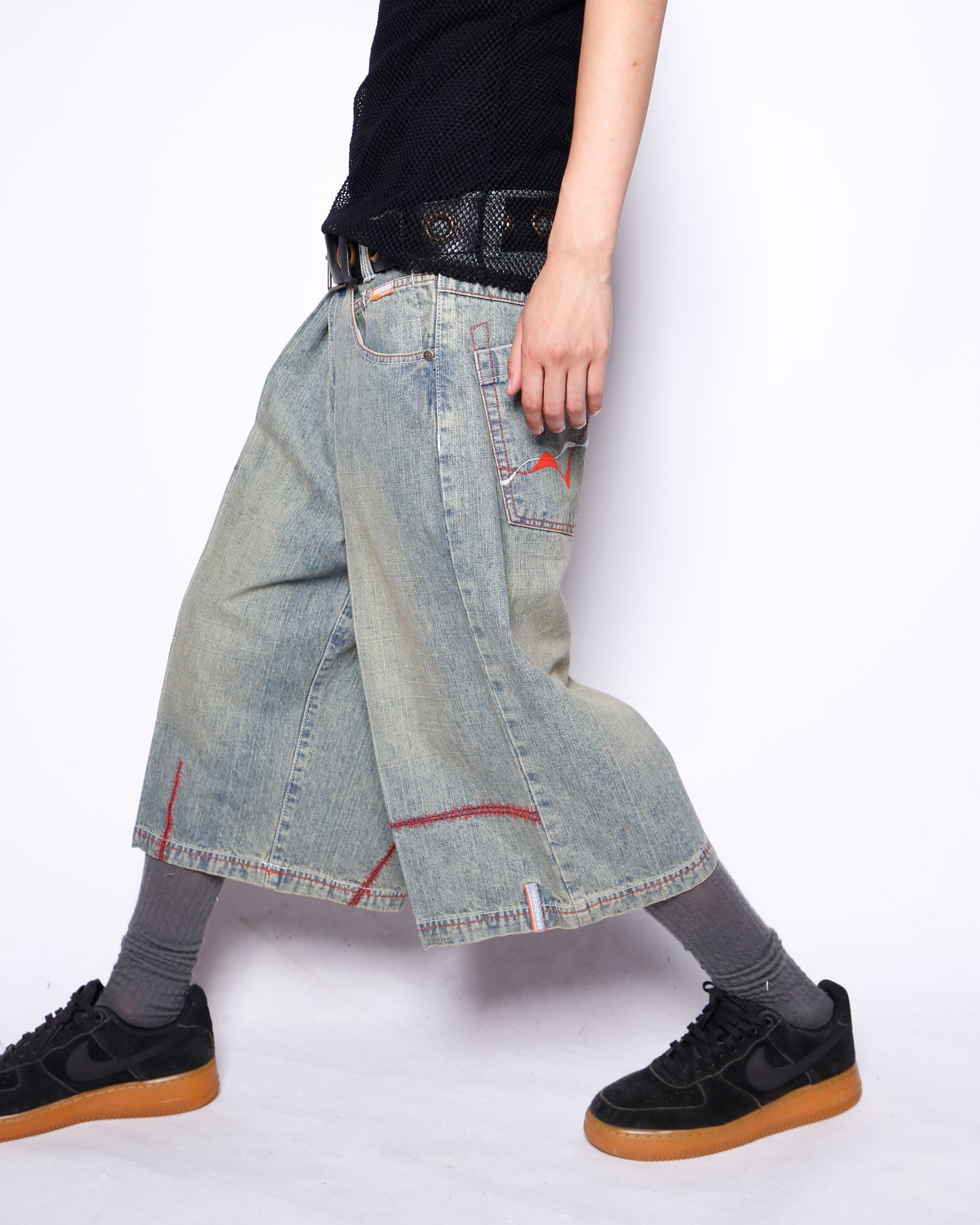 vintage rocawear center tuck slashed baggy shorts