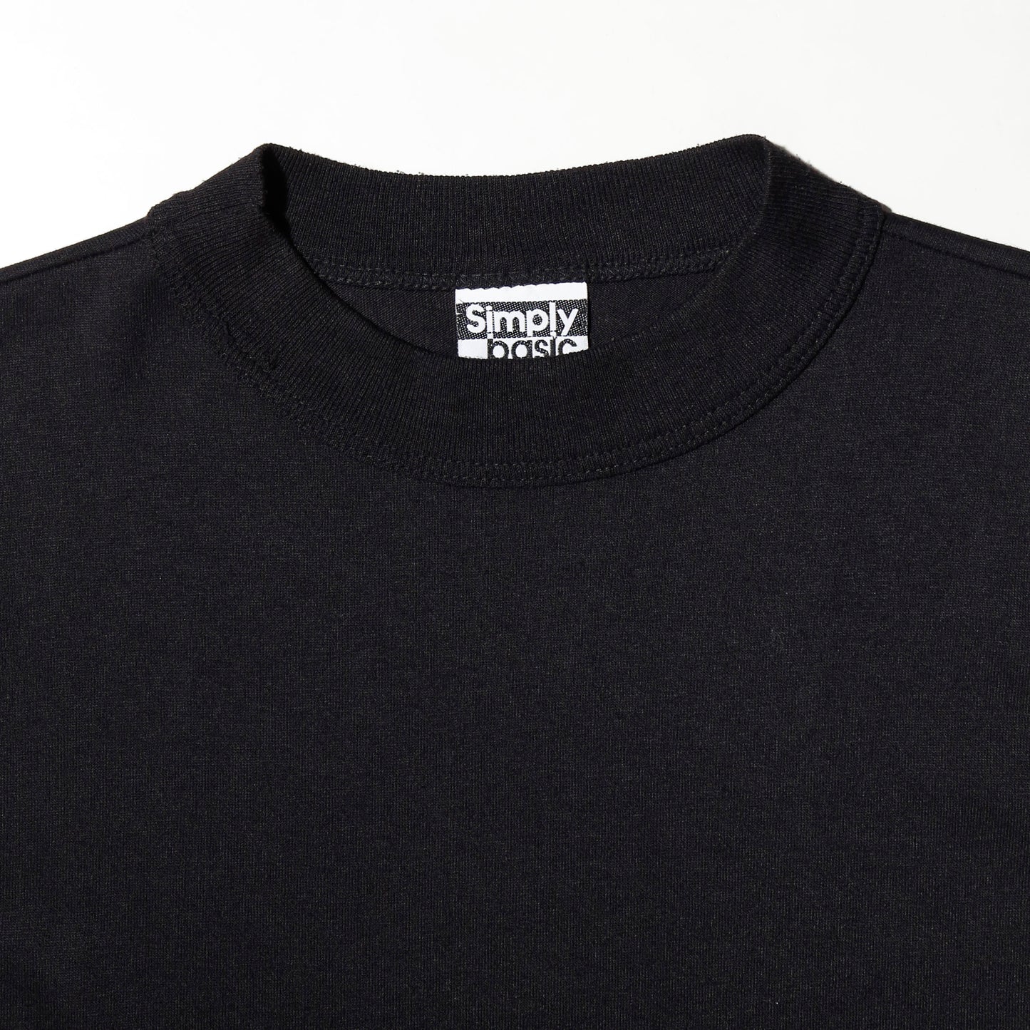 vintage 90's mock neck n/s t-shirt