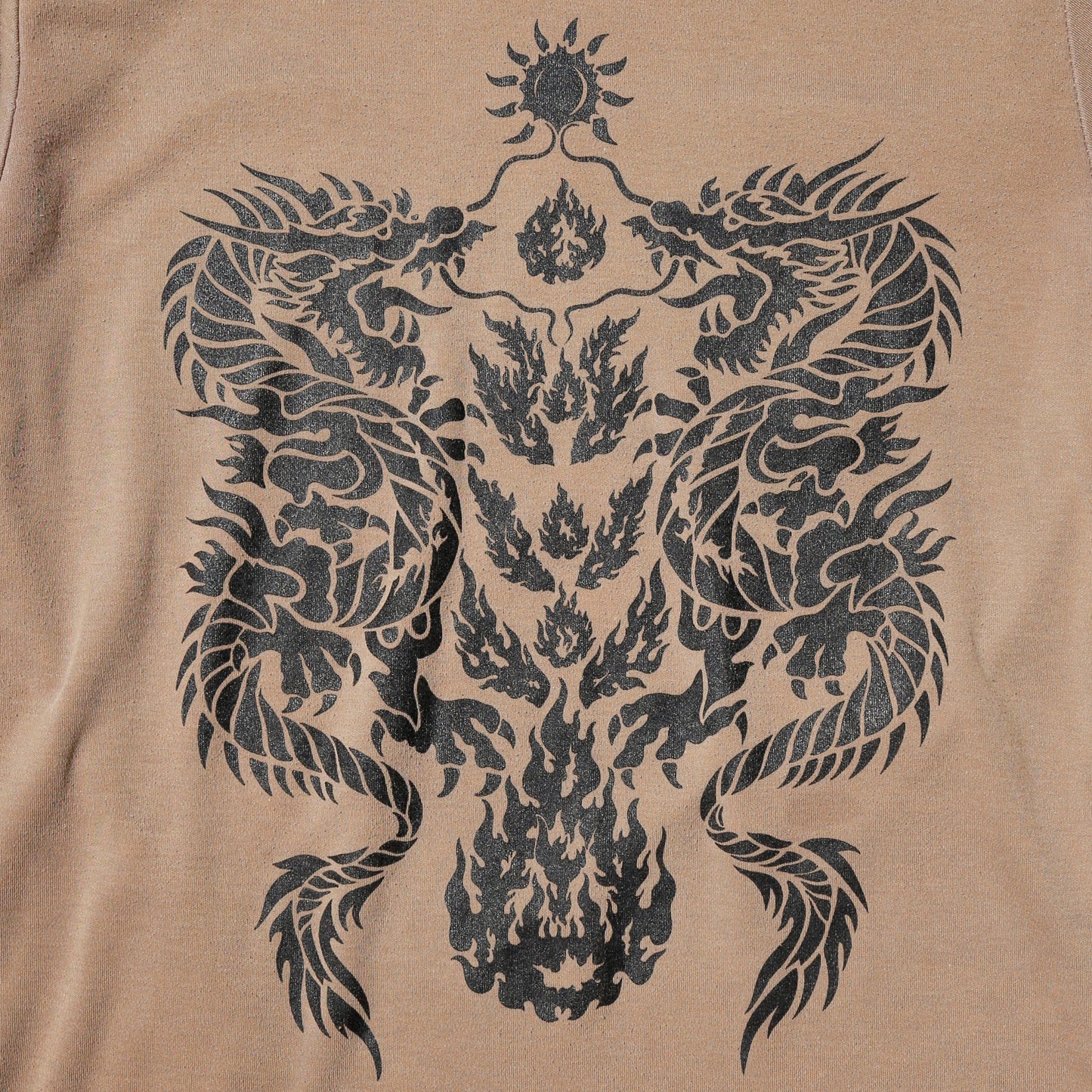 vintage 90's tribal dragon tatoo h/s t-shirt
