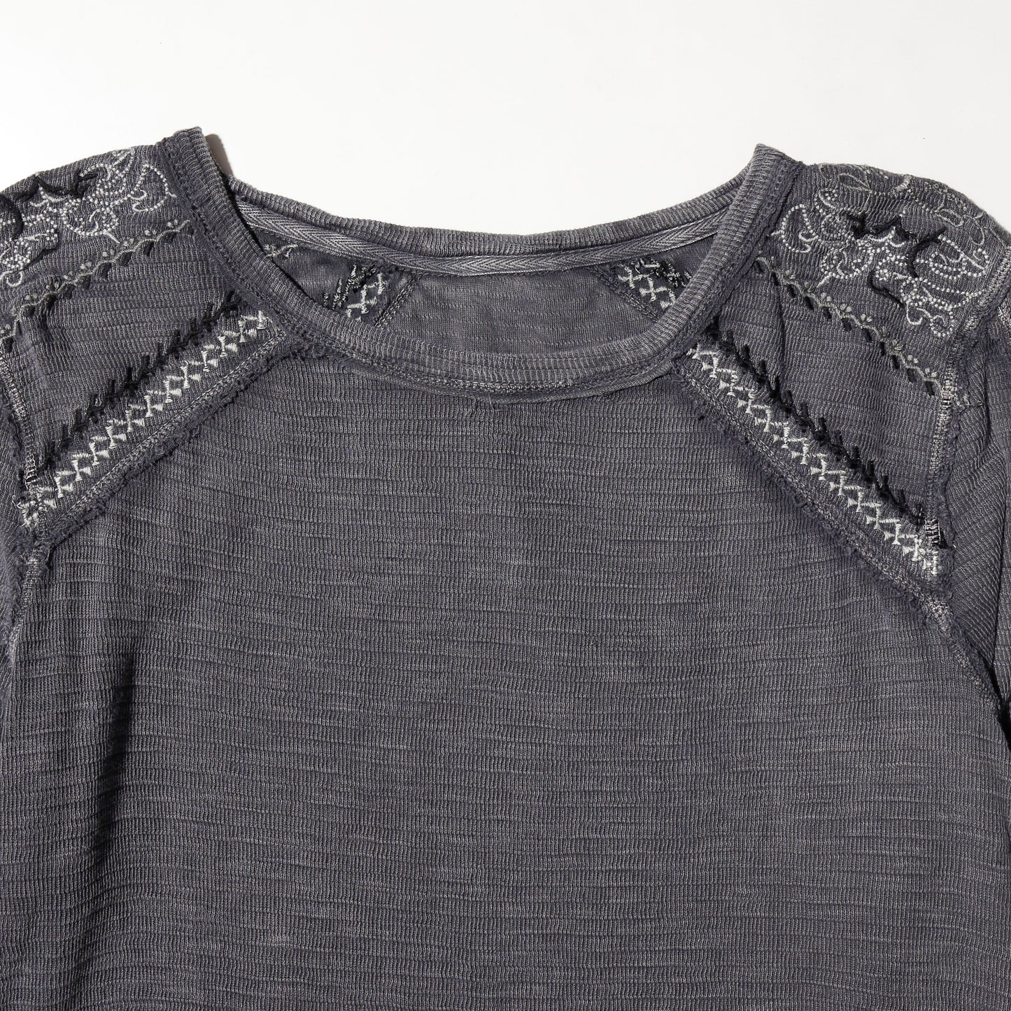vintage broderied boho cut sew