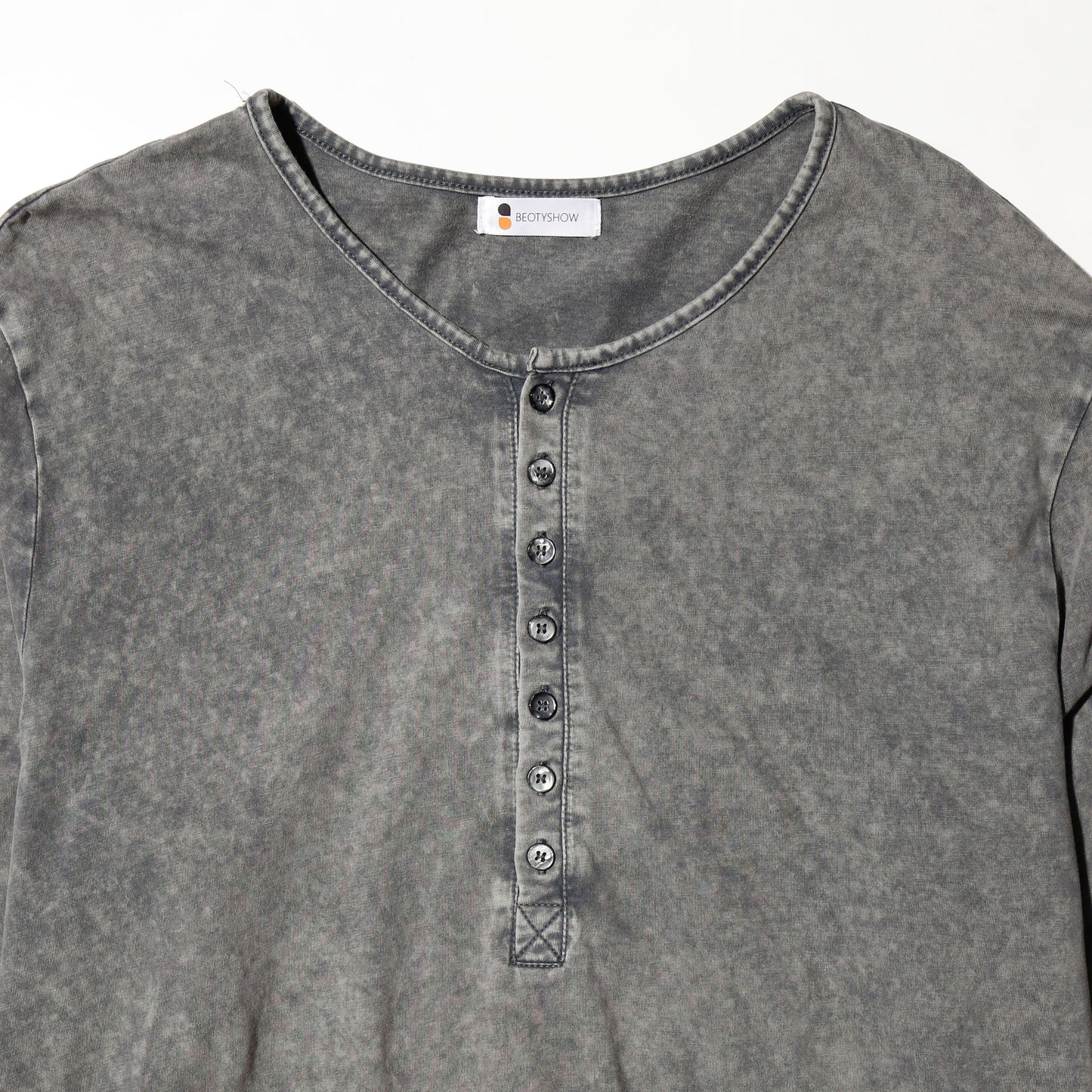 *one-off broken henry neck cut sew