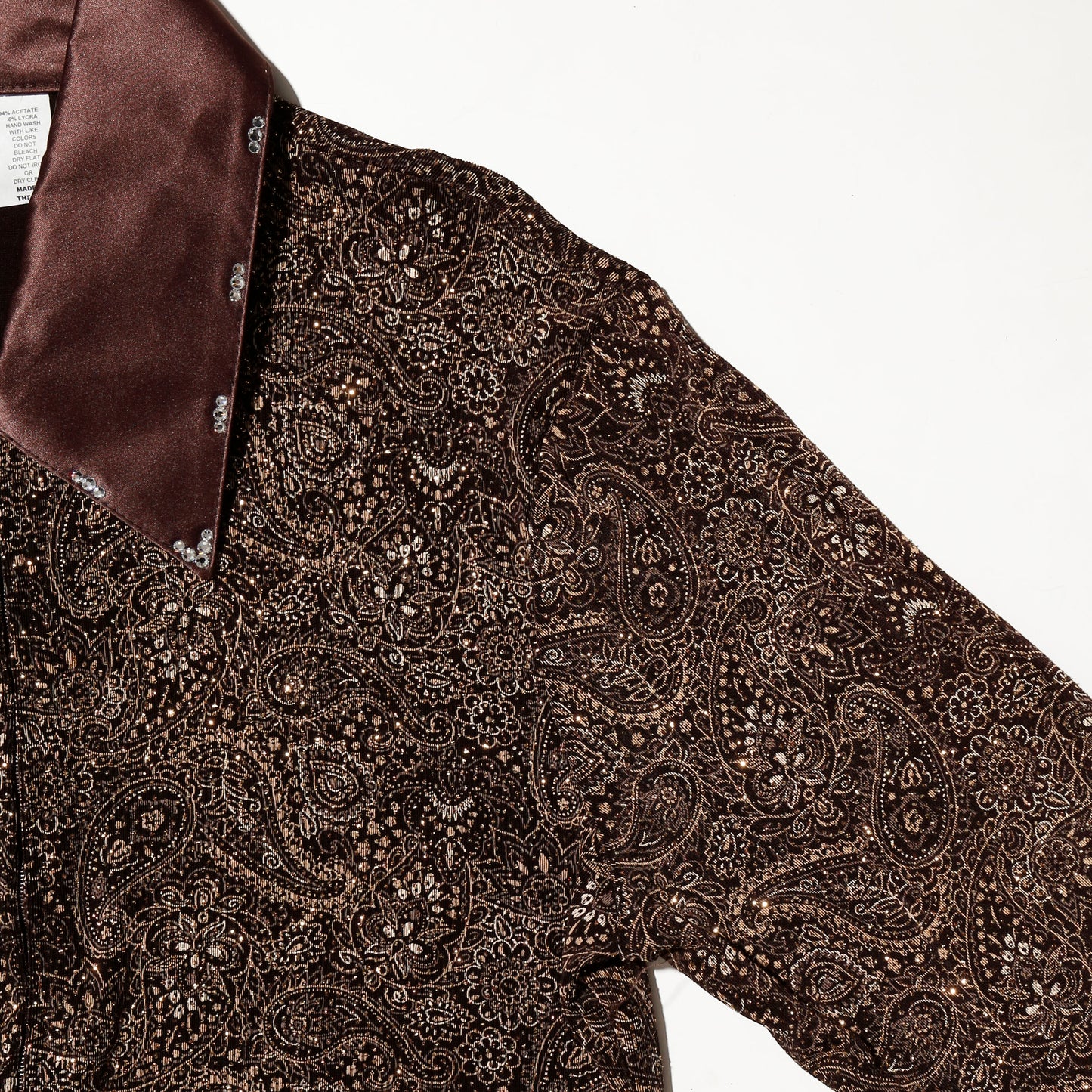 vintage switched collar shinny paisley jacket