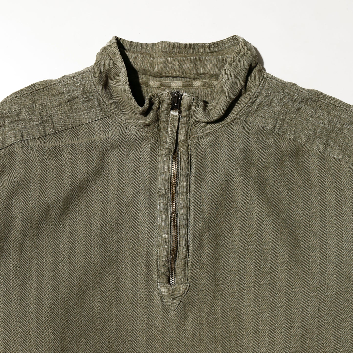 *one-off broken half zip pullover