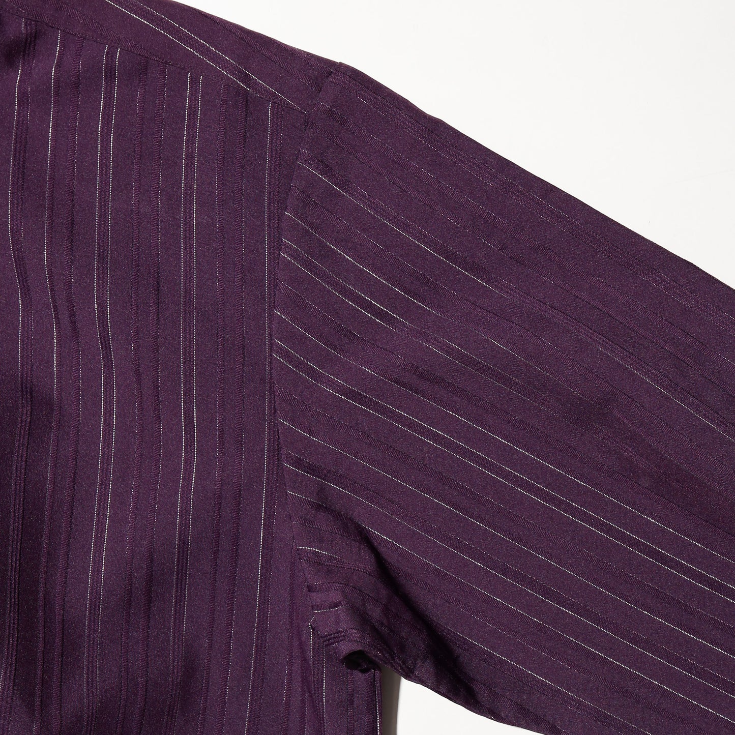 *one-off cropped bowtie stripe shirt
