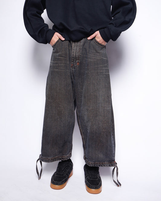 vintage tucke dust baggy shorts