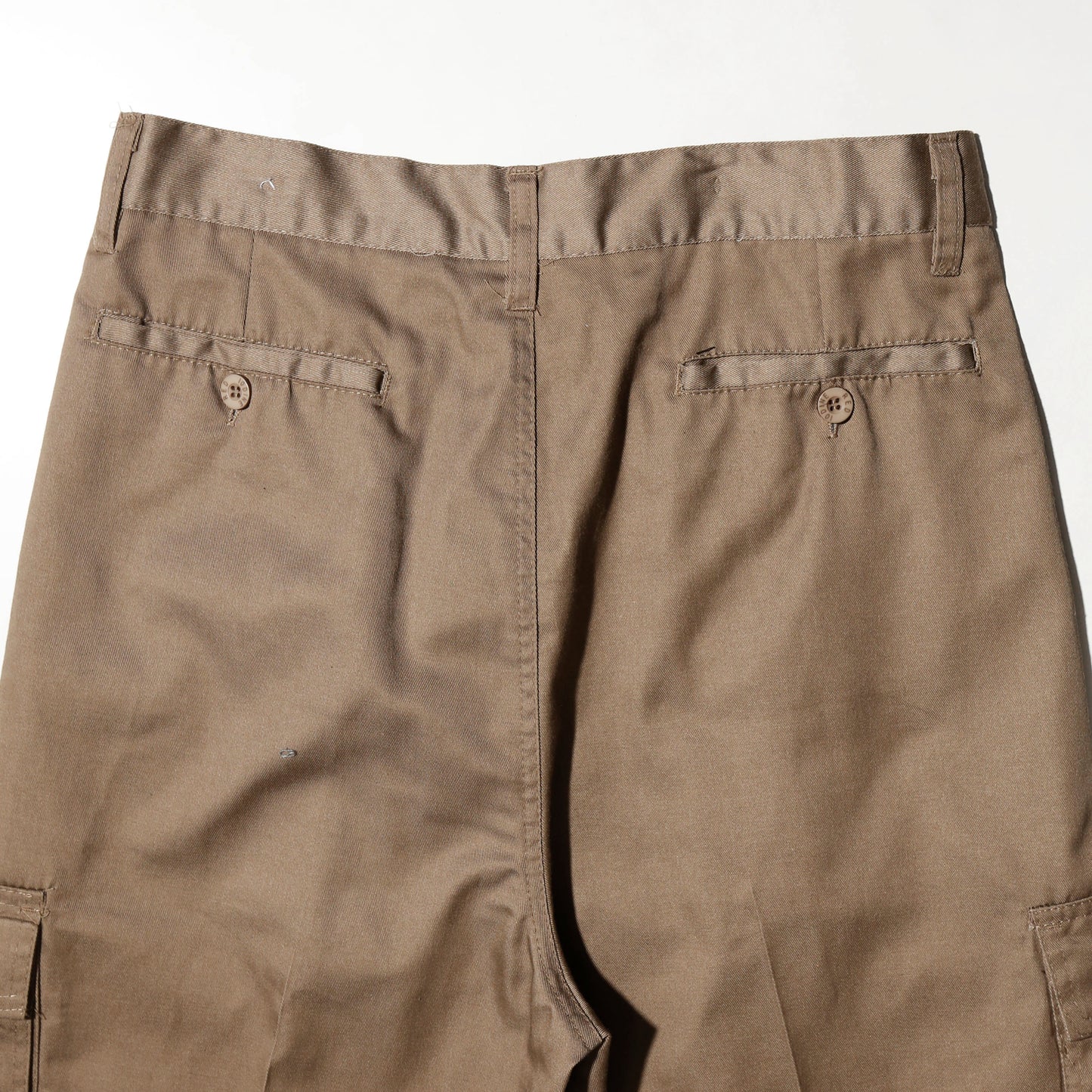 vintage center tuck bermuda cargo shorts *resized