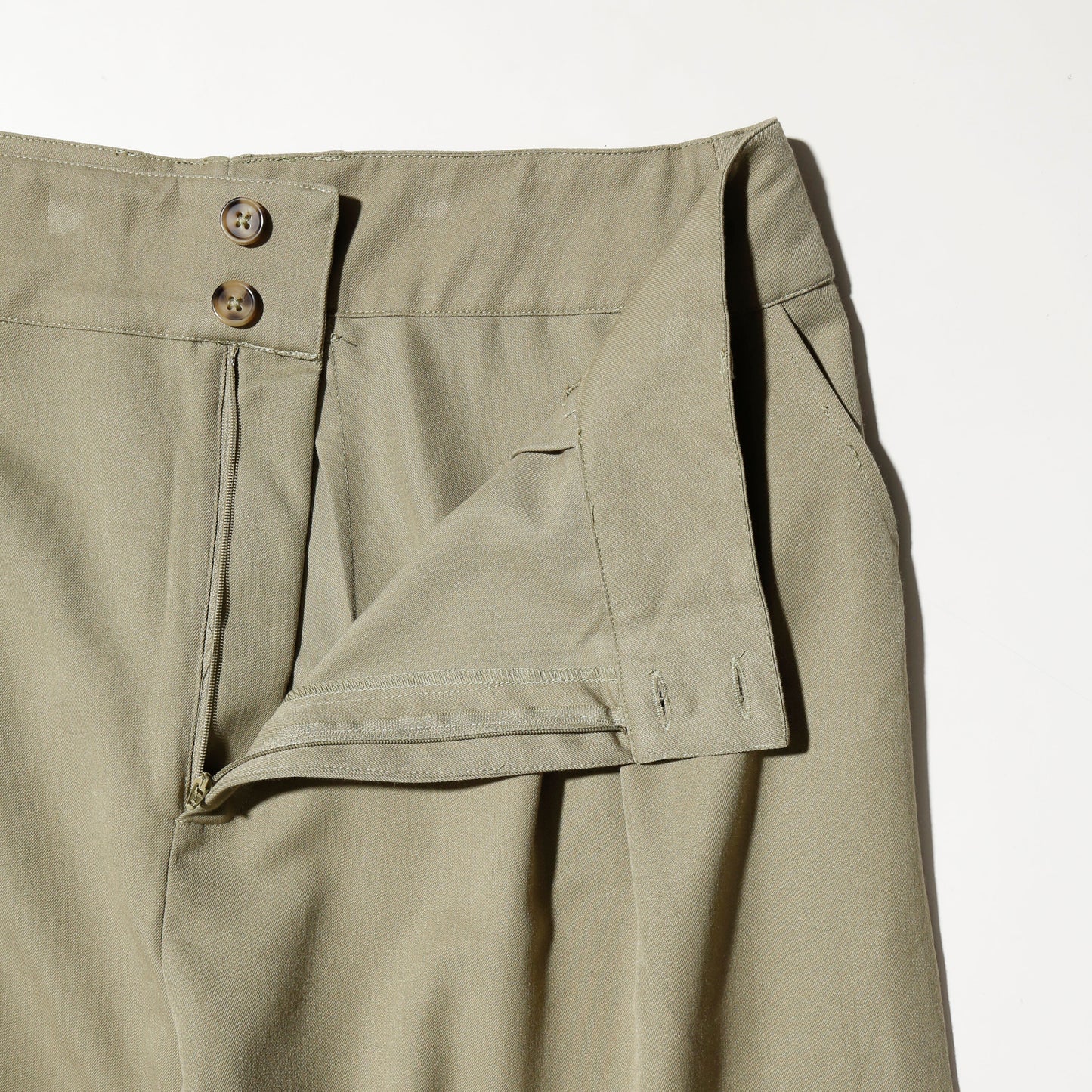 vintage box tuck wide cargo slacks