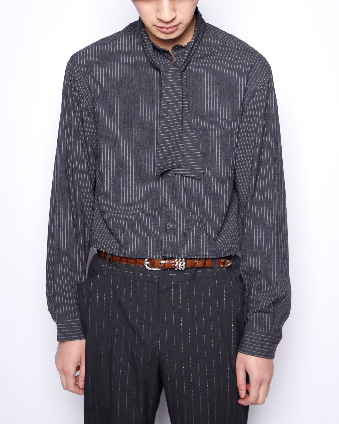 *one-off stripe cropped bowtie shirt