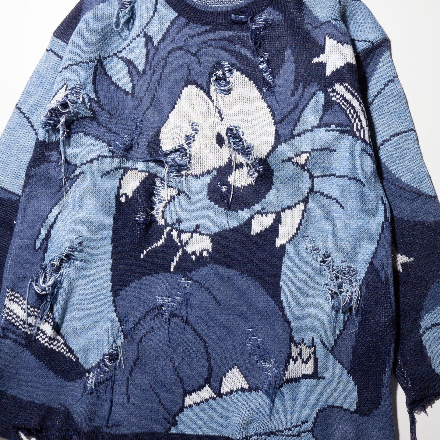 vintage 90's taz broken sweater