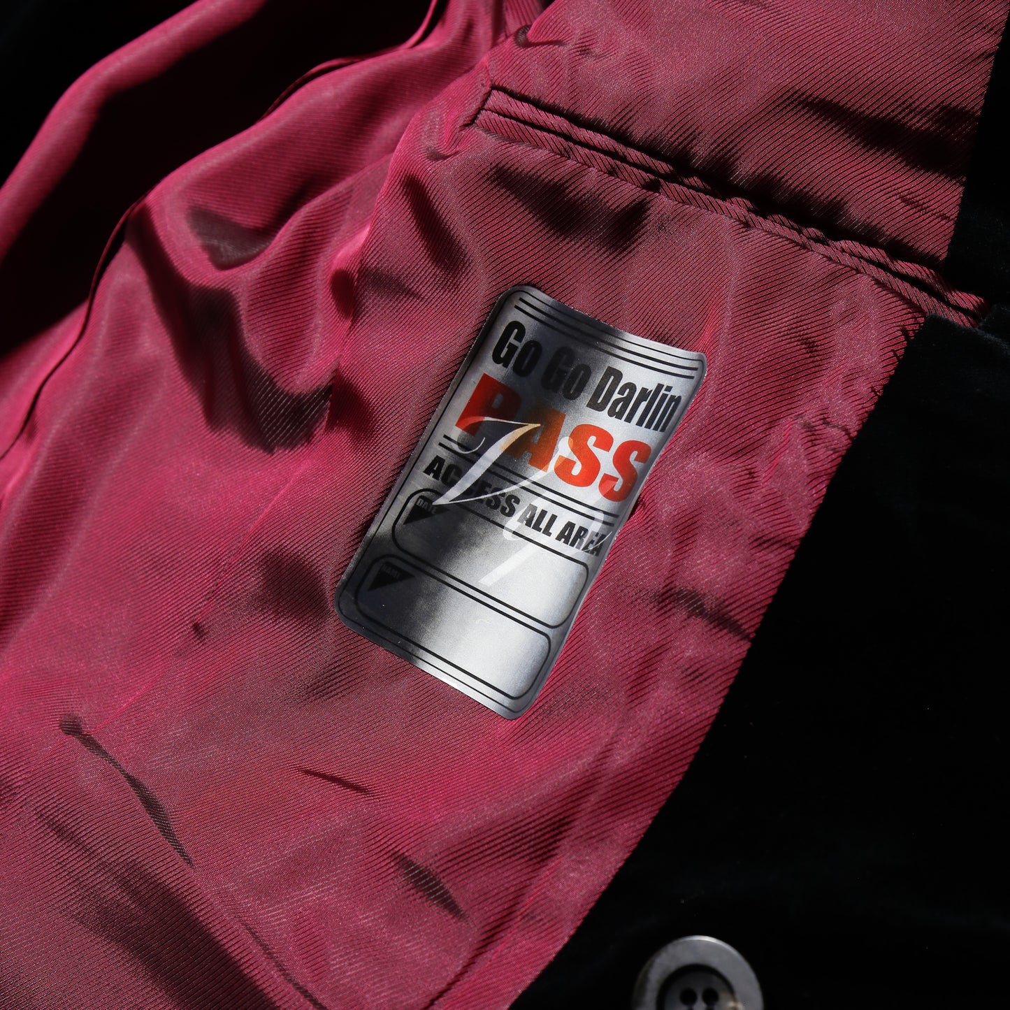 Go Go Darlin' - " LOVE TUXEDO JACKET "