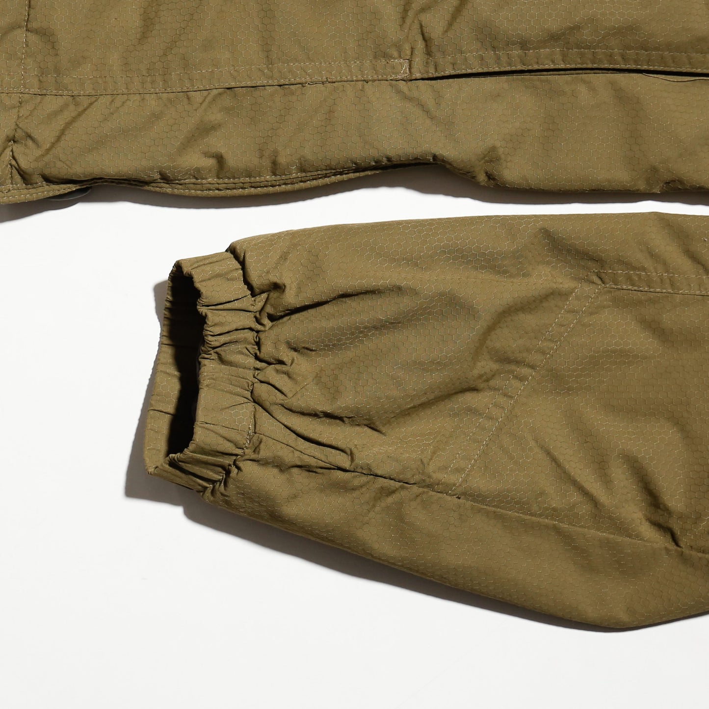 vintage 00's oakley tactical anorack, detachable fur