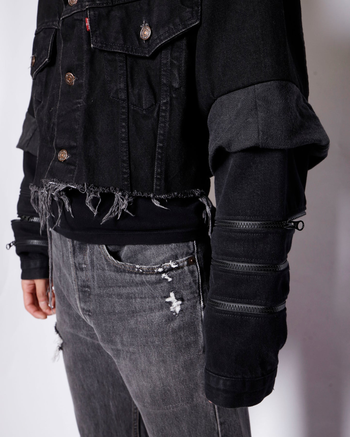 *one-off fringe zipped trucker jacket