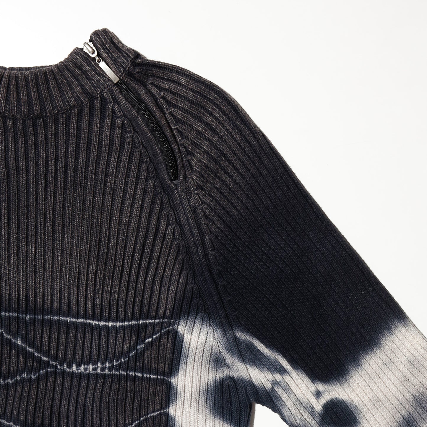 vintage electro wave sweater