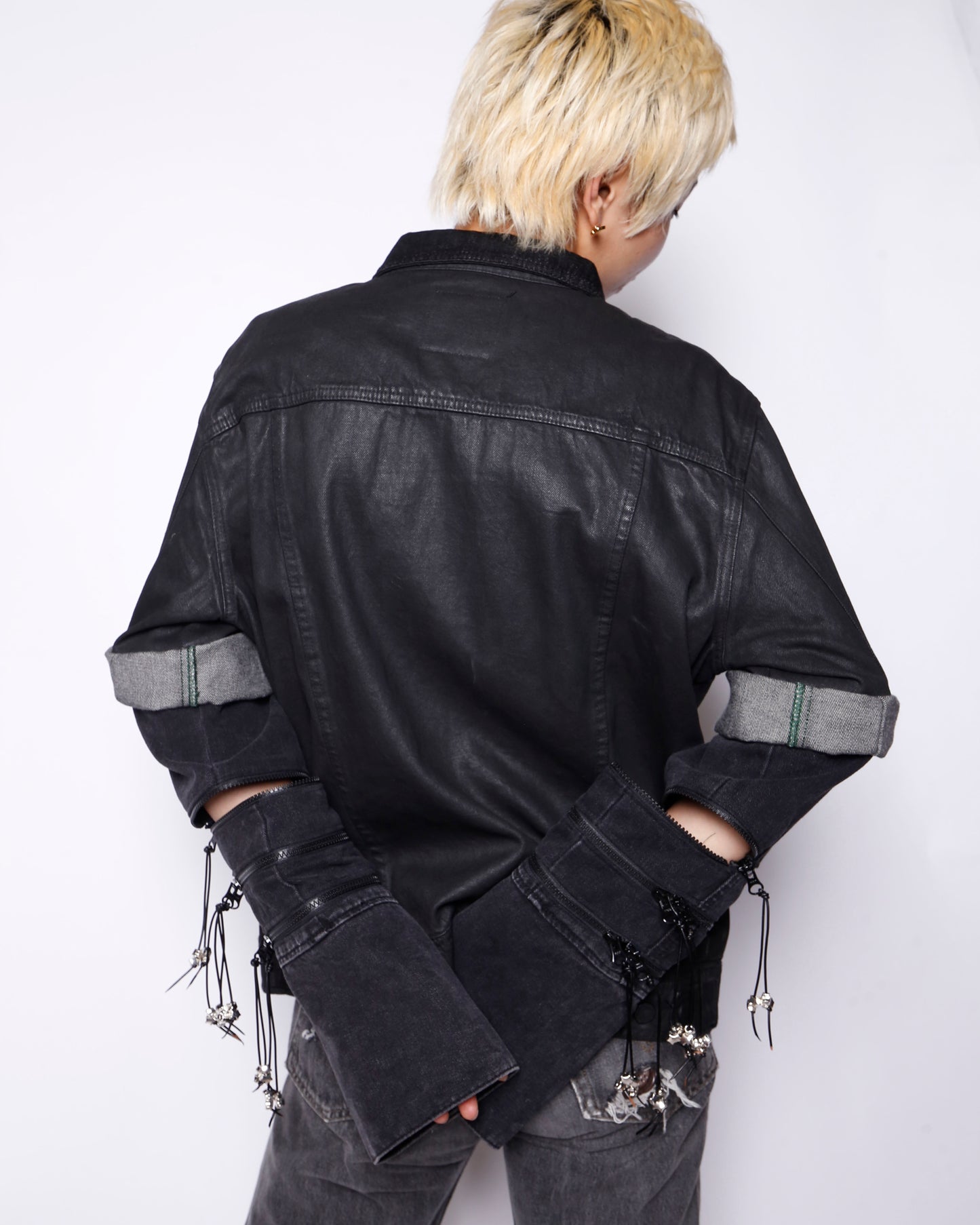 *one-off fringe zipped luster trucker jacket