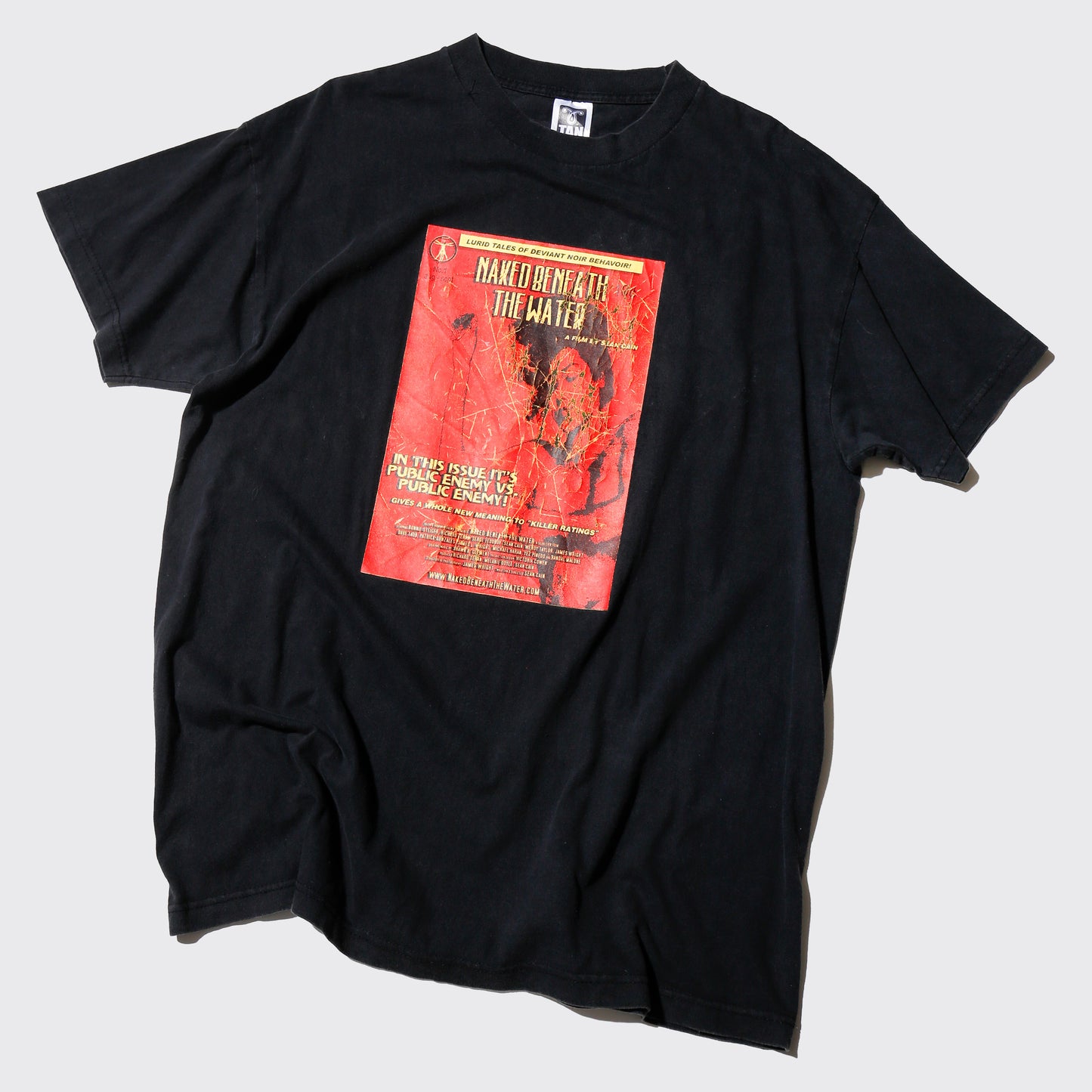 vintage 00's Naked Beneath the Water t-shirt
