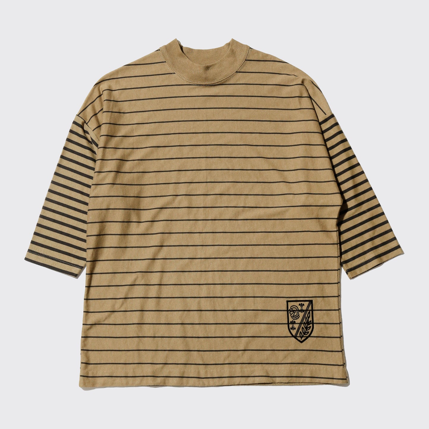 vintage quarter sleeve moc neck border t-shirt