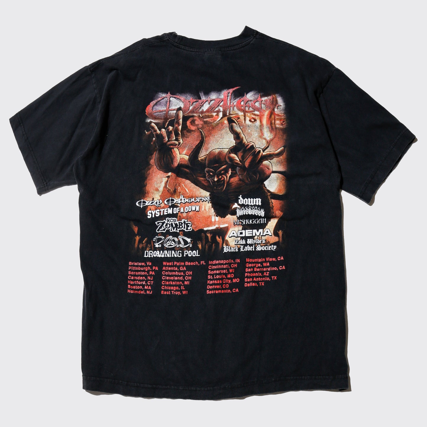 vintage 2002's Ozzfest t-shirt , ozzy osbourne/system of a down/rob zombie etc.