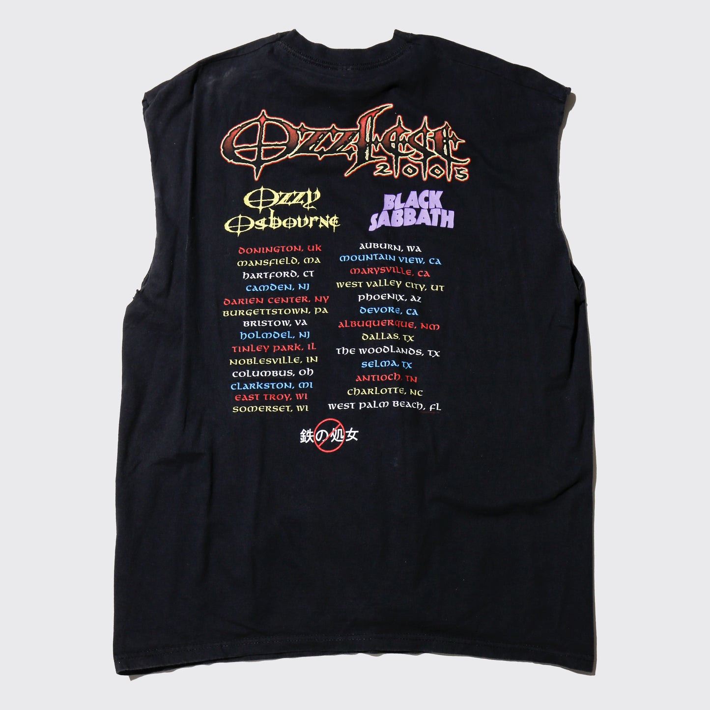 vintage 2005's Ozzfest n/s t-shirt , ozzy ozbourne/black sabbath