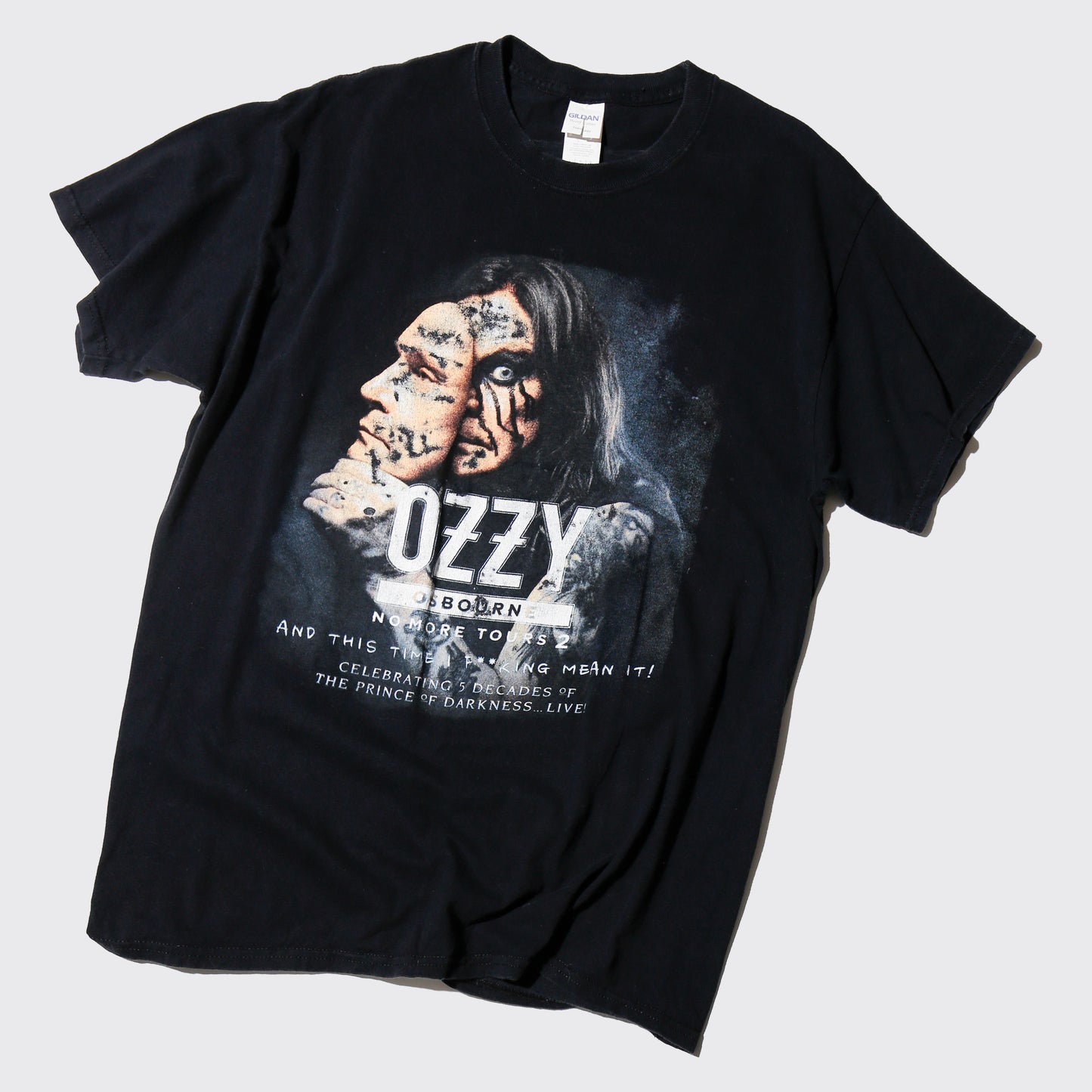 vintage 2018's Ozzy Osbourne no more tour t-shirt