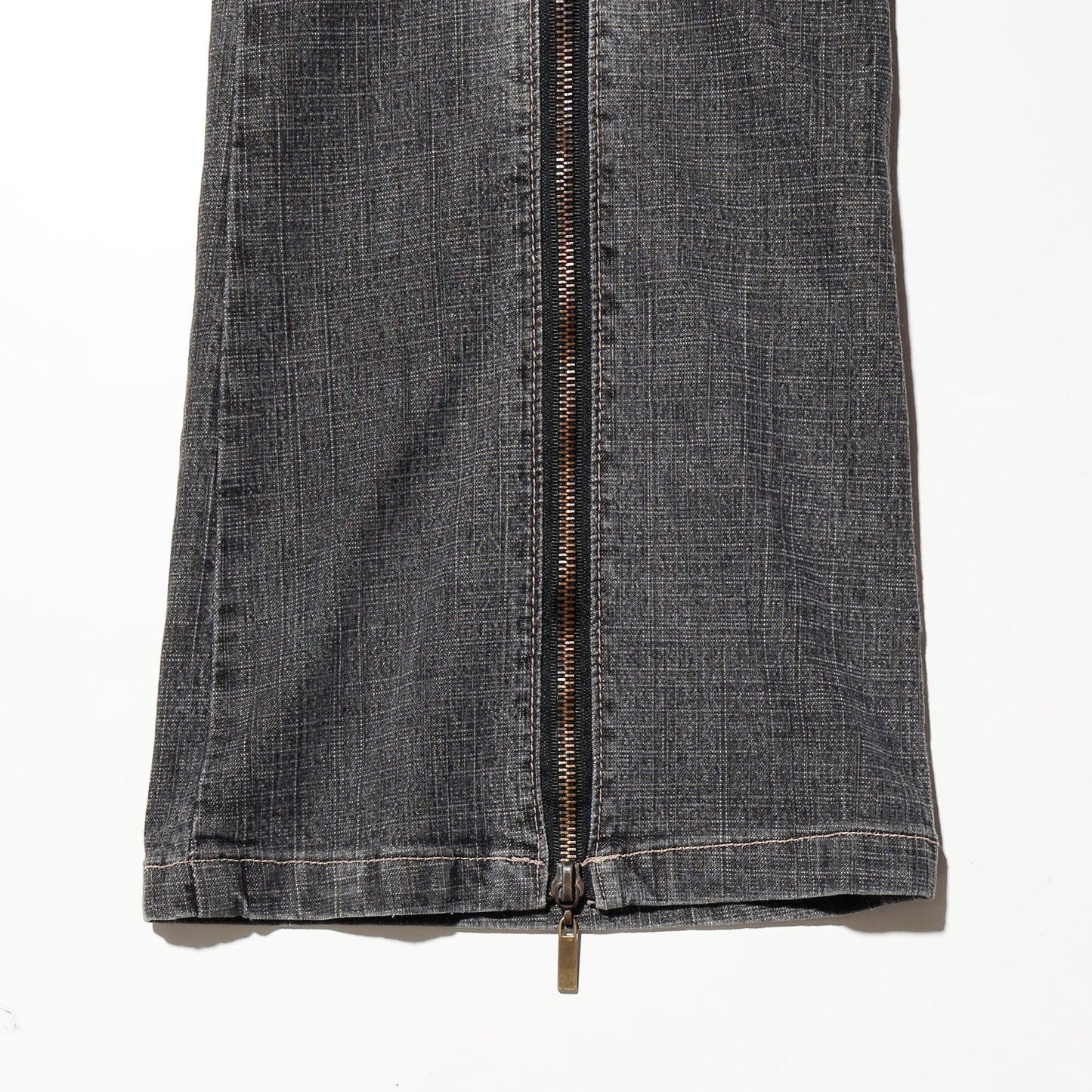 vintage low rise center zip flare jeans