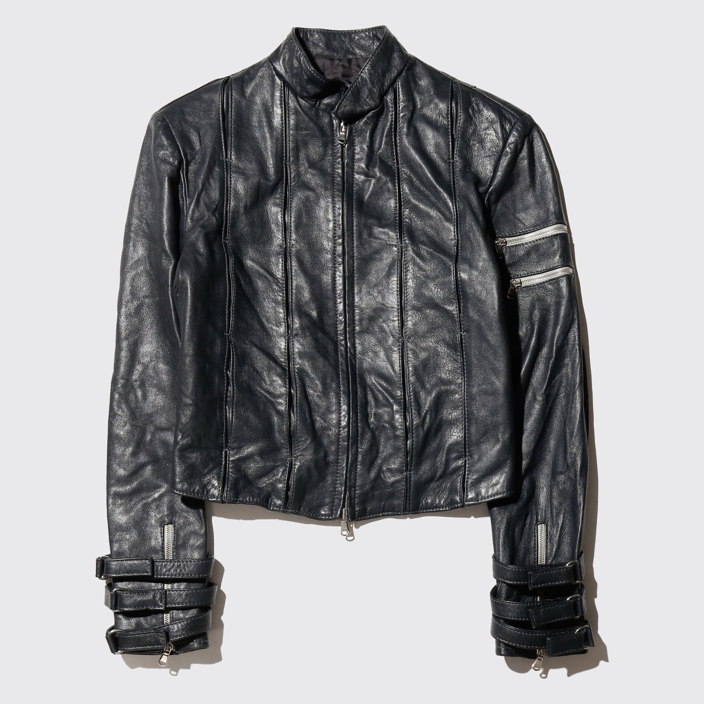vintage cropped cuffs strapped pleats leather jacket