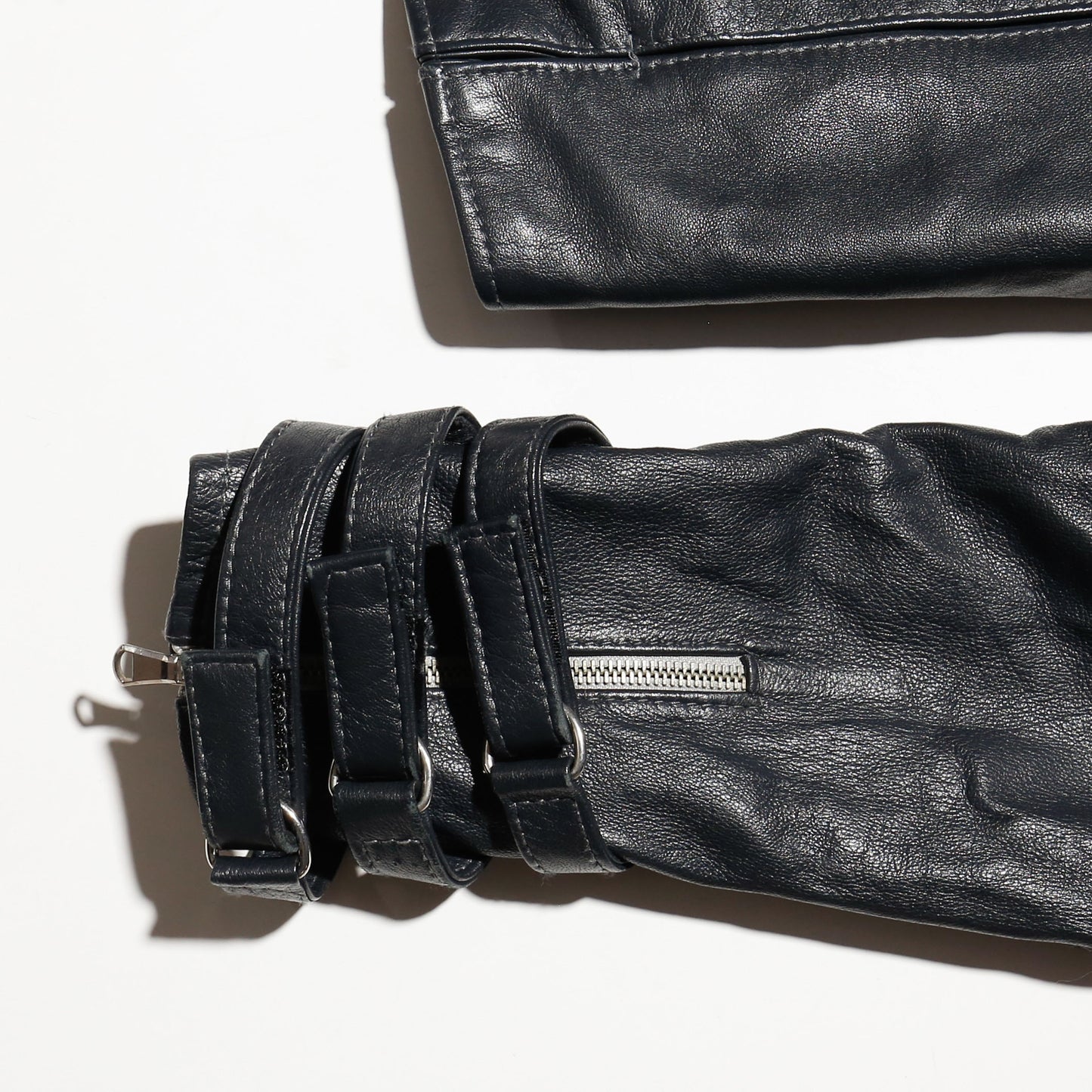 vintage cropped cuffs strapped pleats leather jacket