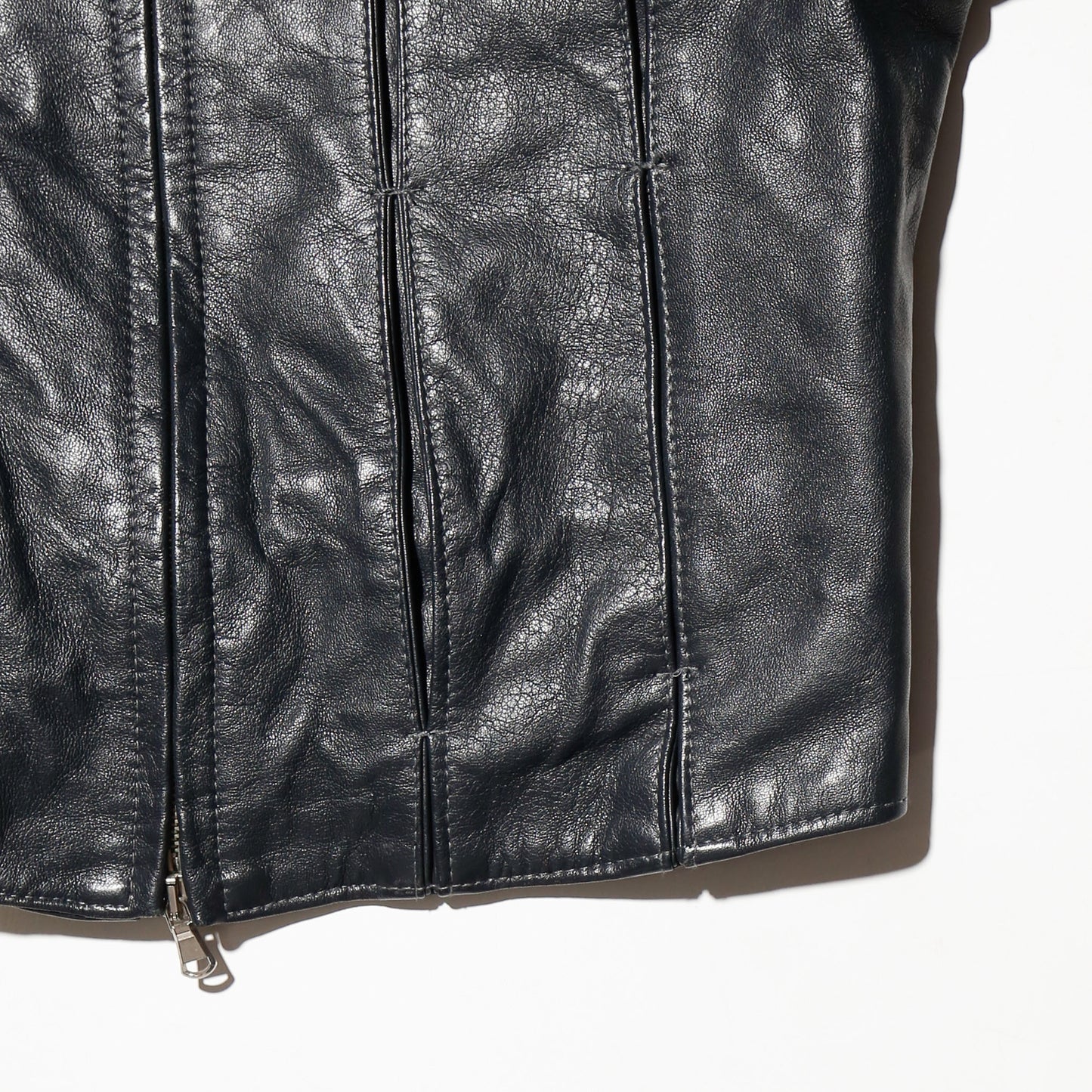 vintage cropped cuffs strapped pleats leather jacket