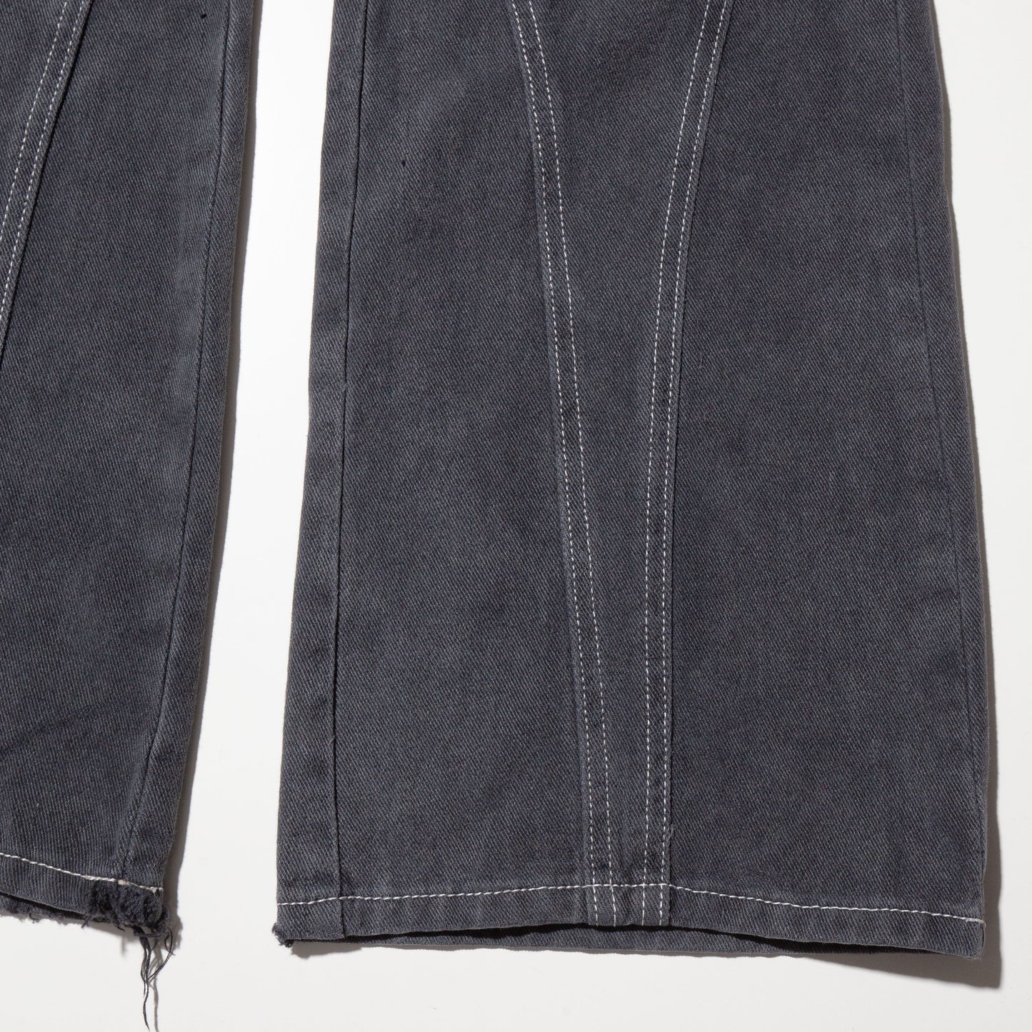 vintage belted dia flare jeans