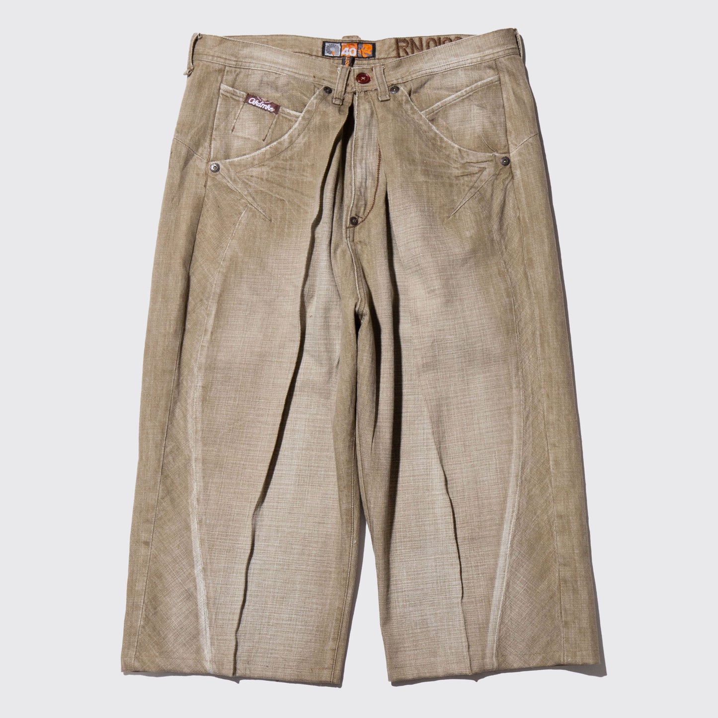 vintage chicano tuck fade cropped baggy shorts