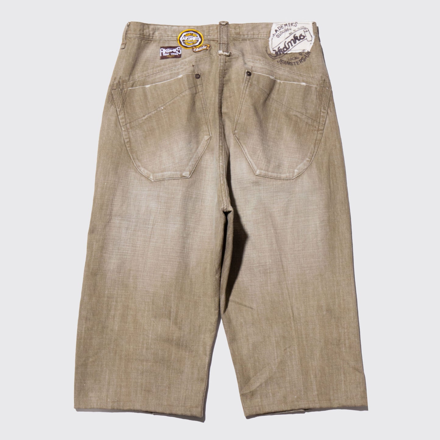 vintage chicano tuck fade cropped baggy shorts