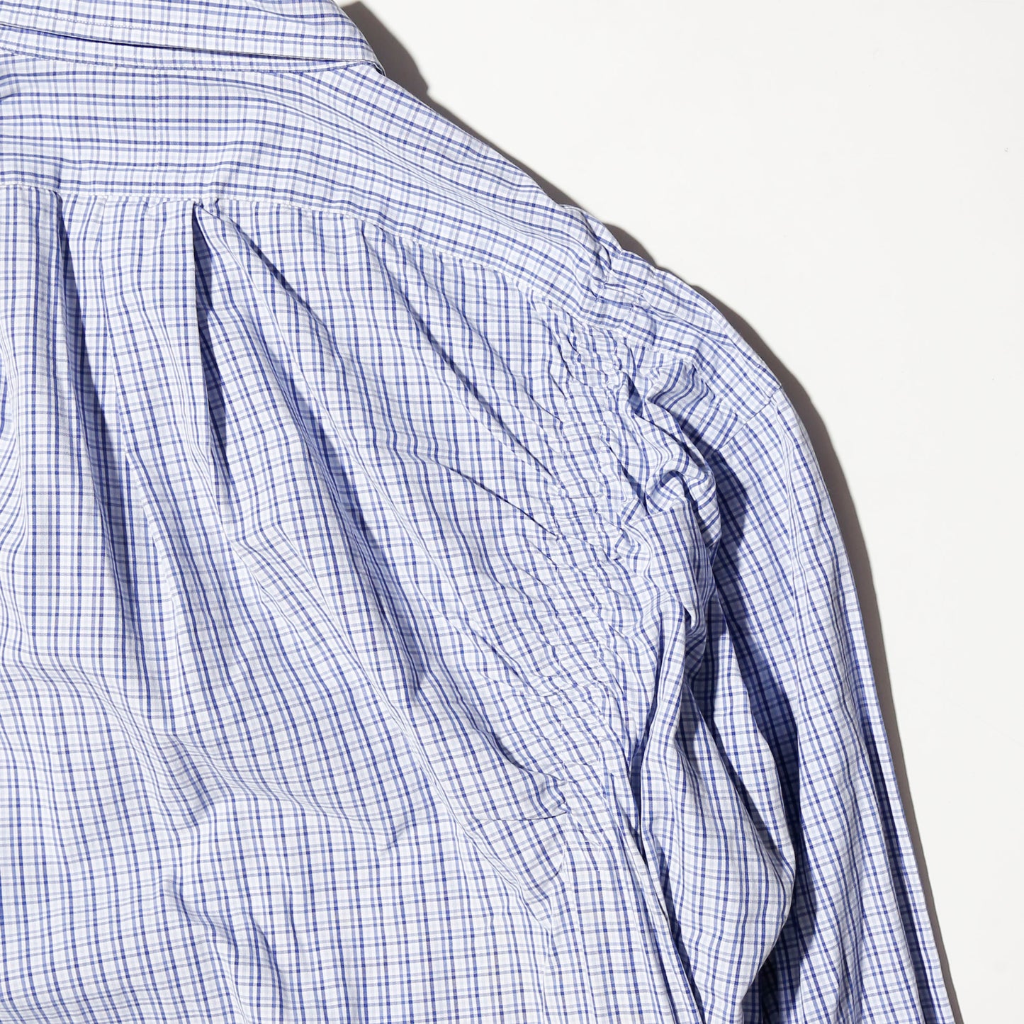 *one-off irregular gathering shirt