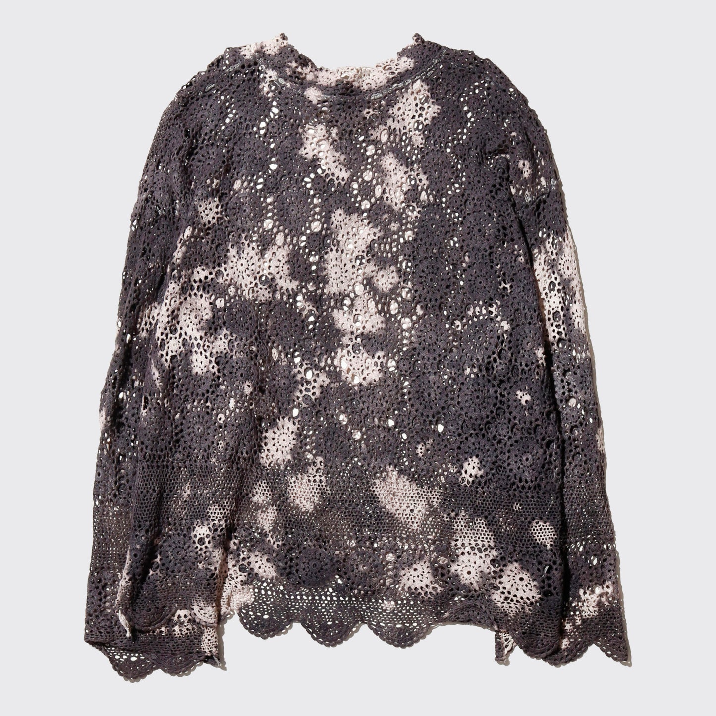 *one-off acid dye vintage lace up pullover