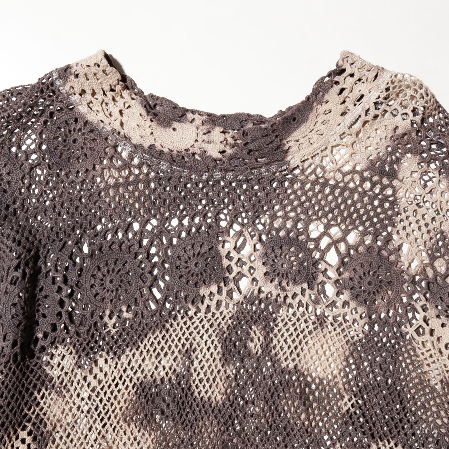 *one-off acid dye vintage lace up pullover