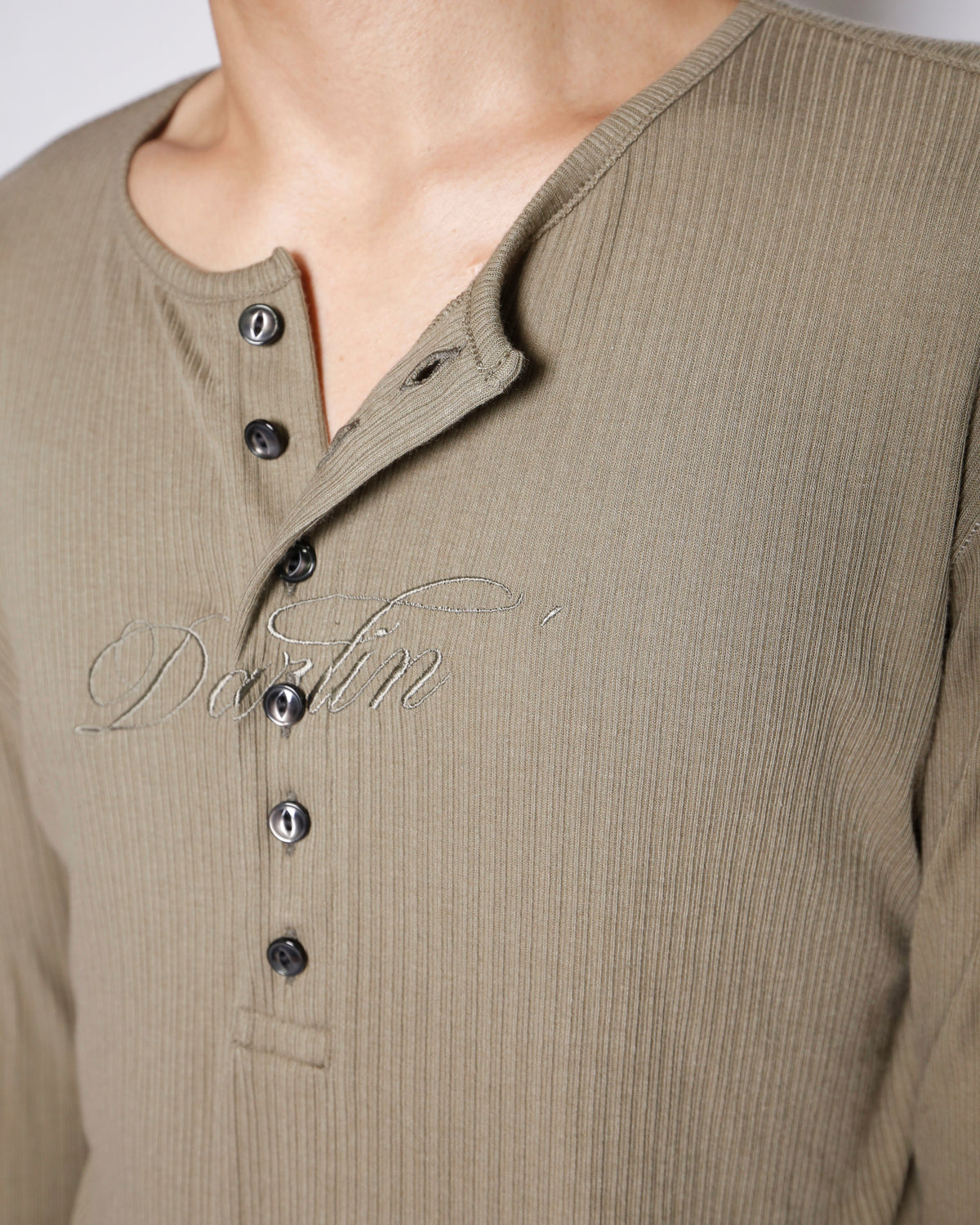 Go Go Darlin' - "DARLIN' BRODERIE HENRY NECK L/S"