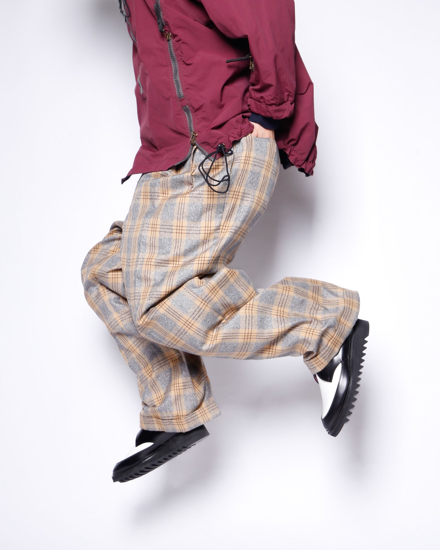 vintage check tucked wide slacks