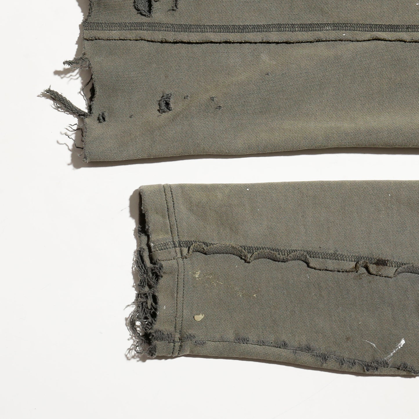 *one-off split neck broken sweat
