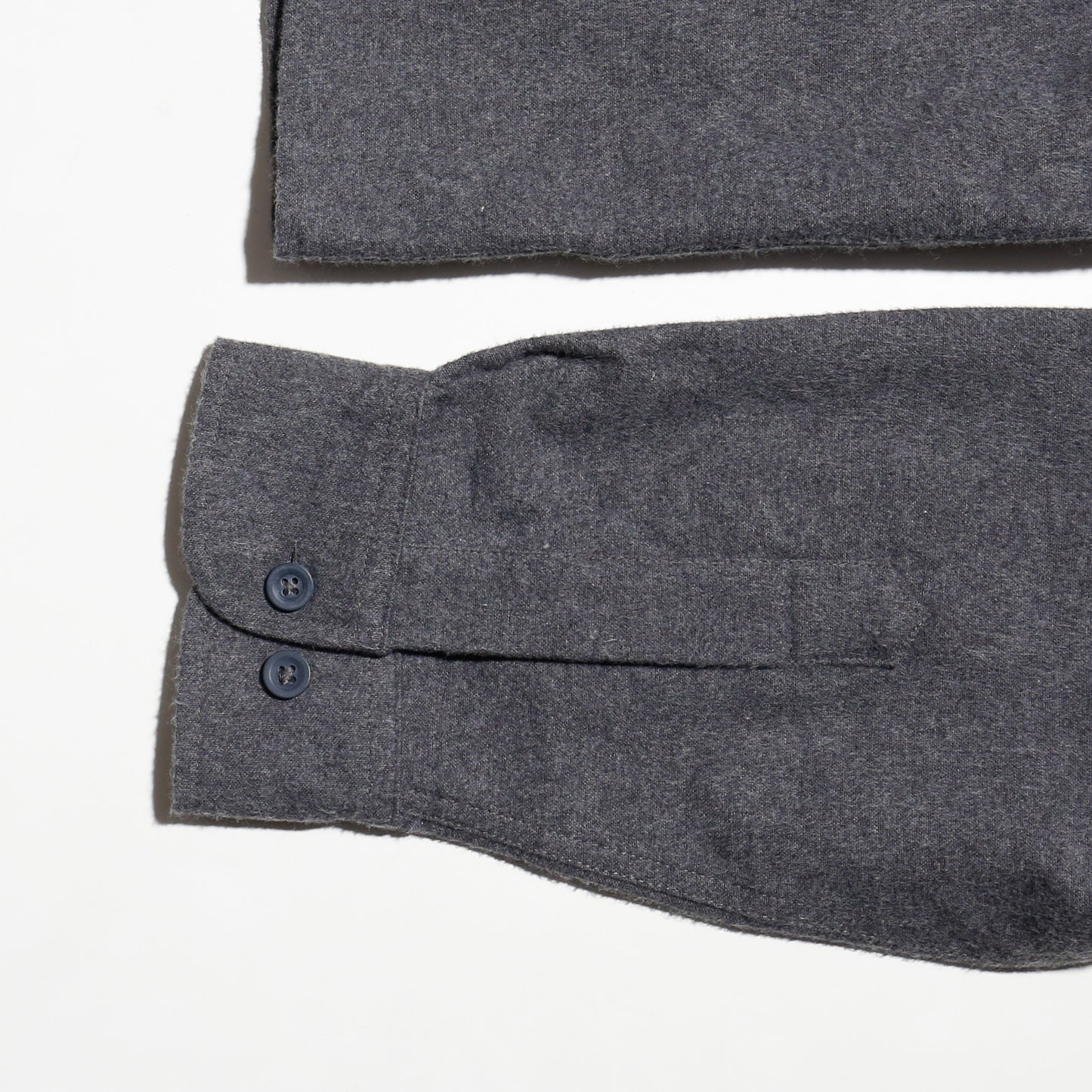 *one-off cropped bowtie felt shirt