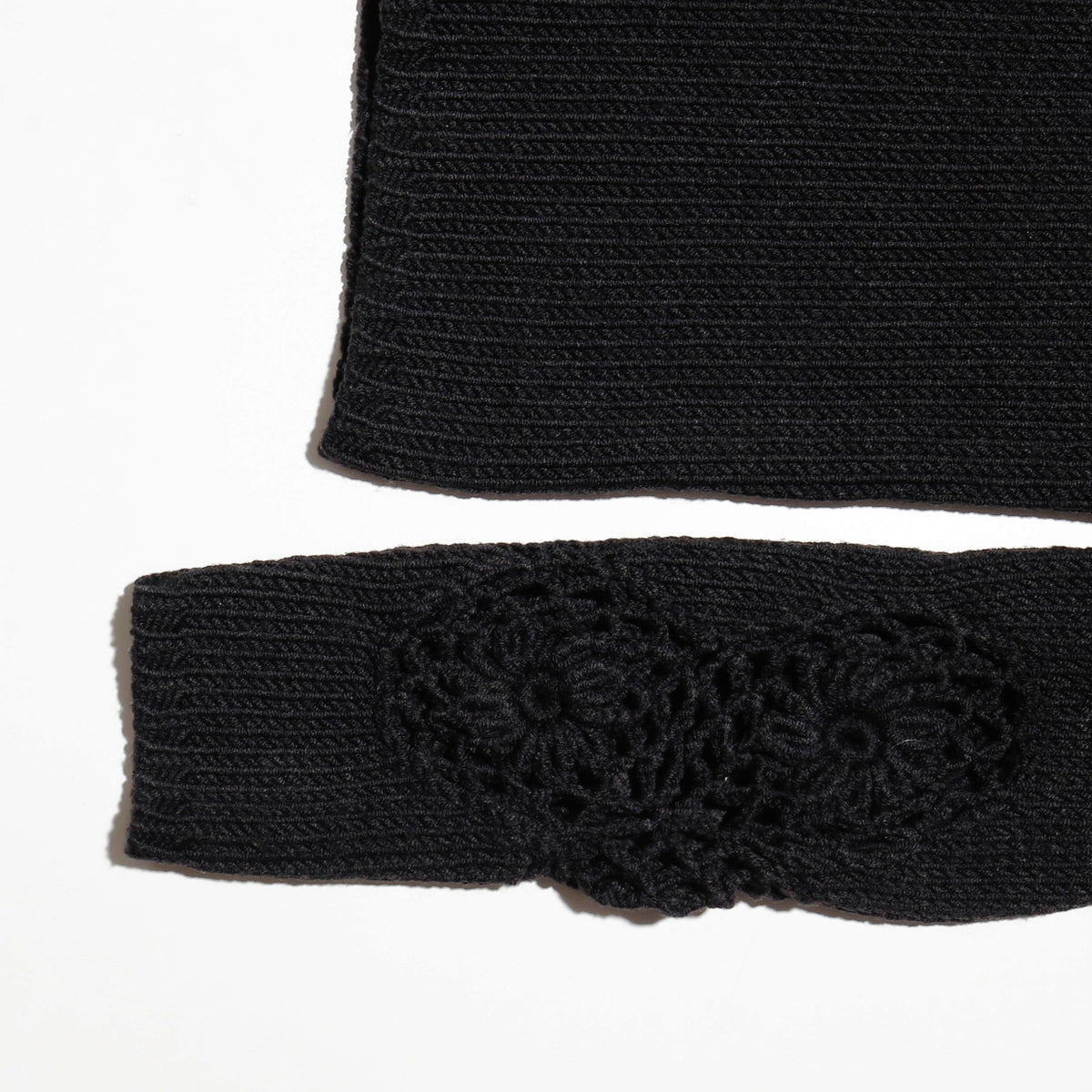 vintage cropped applications sweater