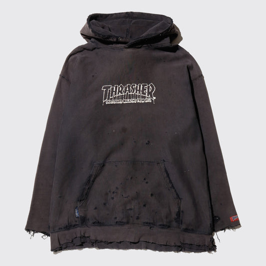 *one-off 90-00's thrasher magazine broken hoodie