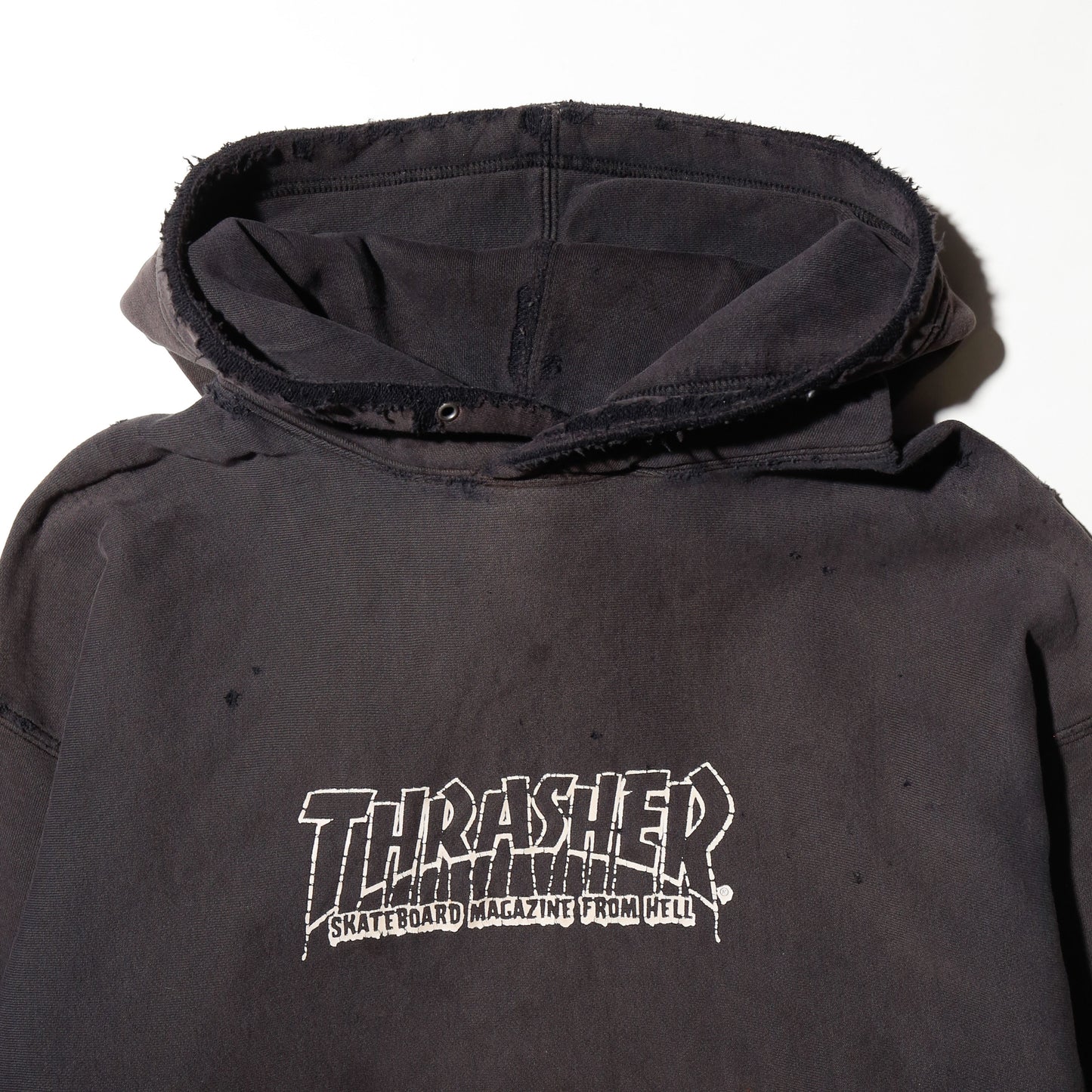 *one-off 90-00's thrasher magazine broken hoodie