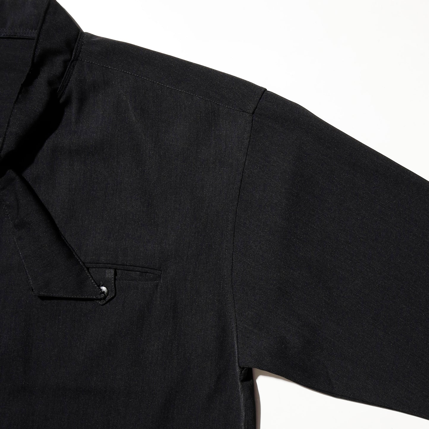 *one-off cropped bowtie shirt