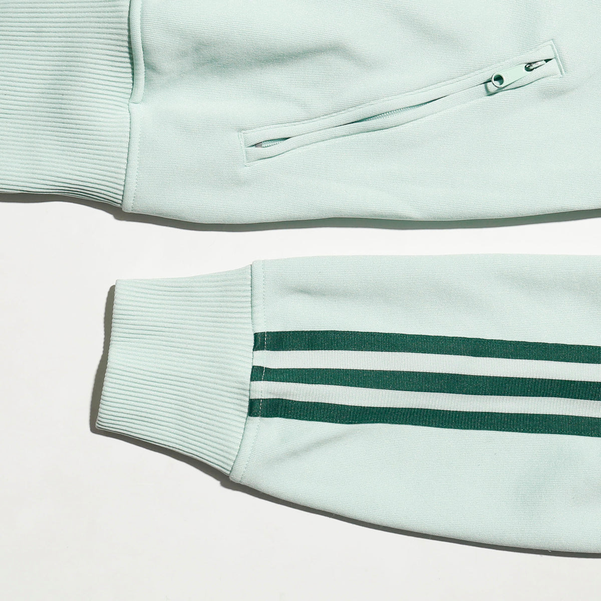 vintage 00's adidas mint truck hoodie