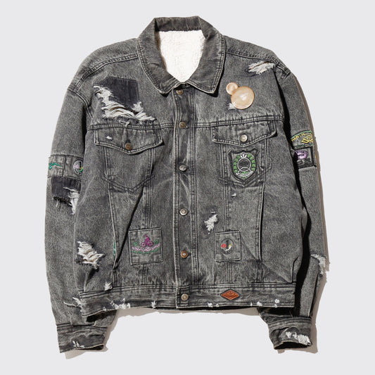 *one-off custom broken trucker jacket with boa lining/aging kapper badge