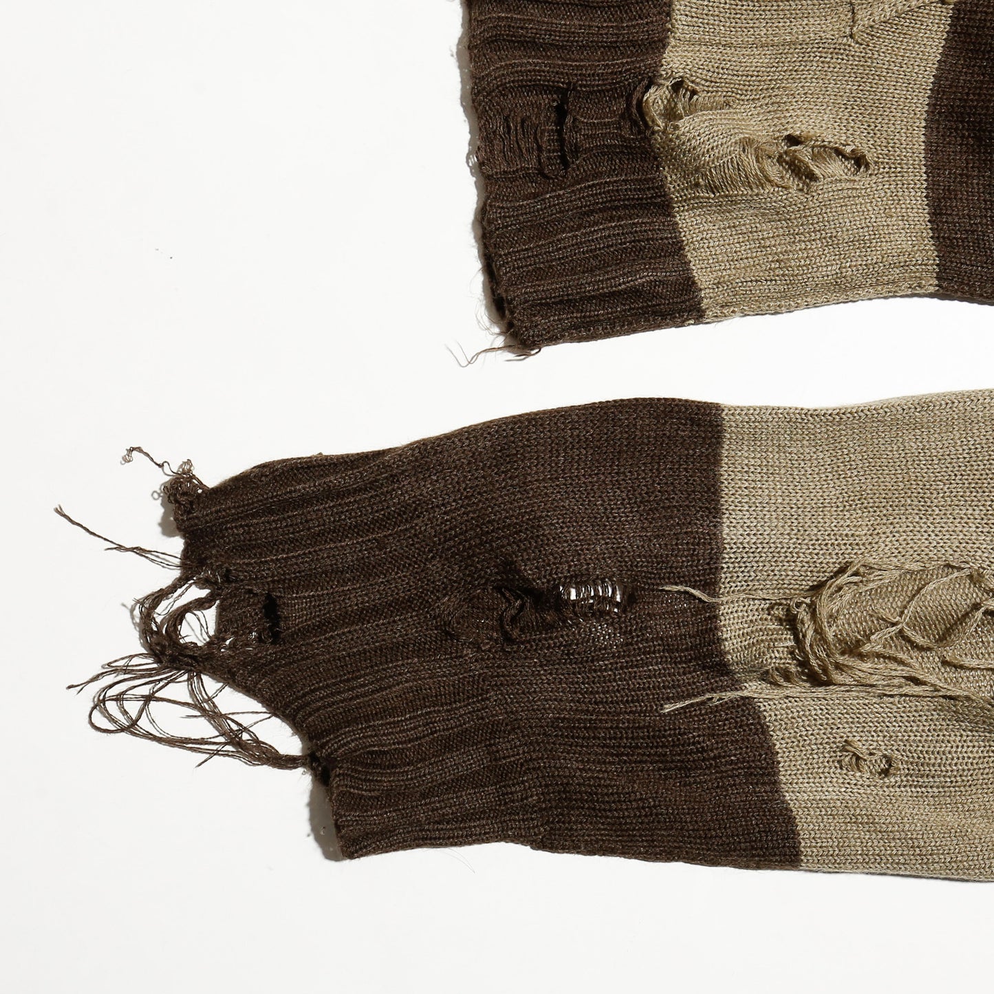 *one-off broken border knit hoodie
