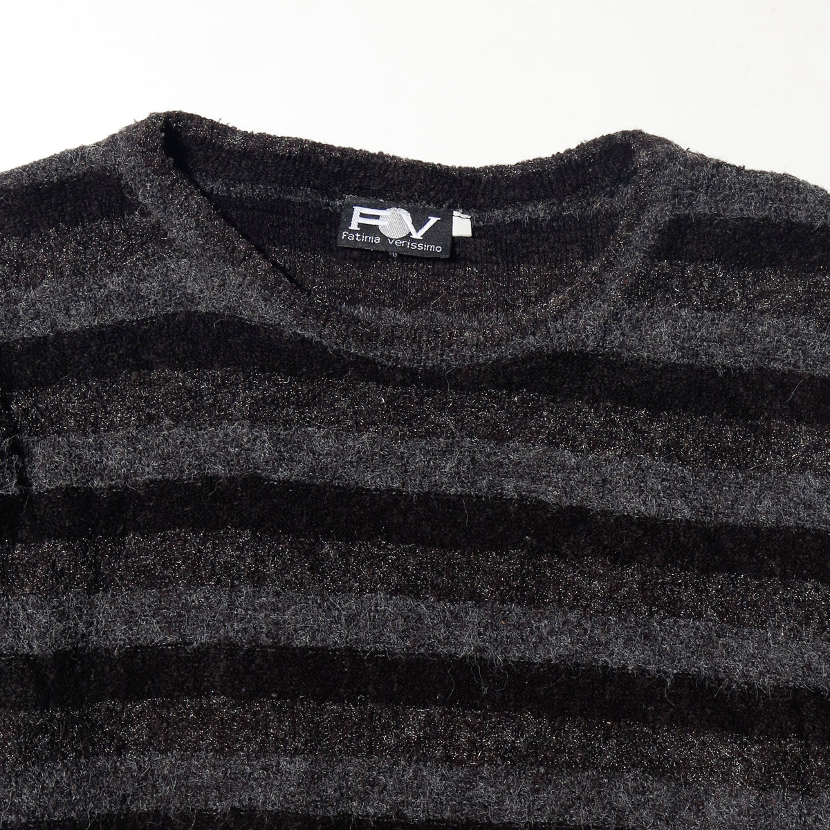 vintage 00's lame border sweater