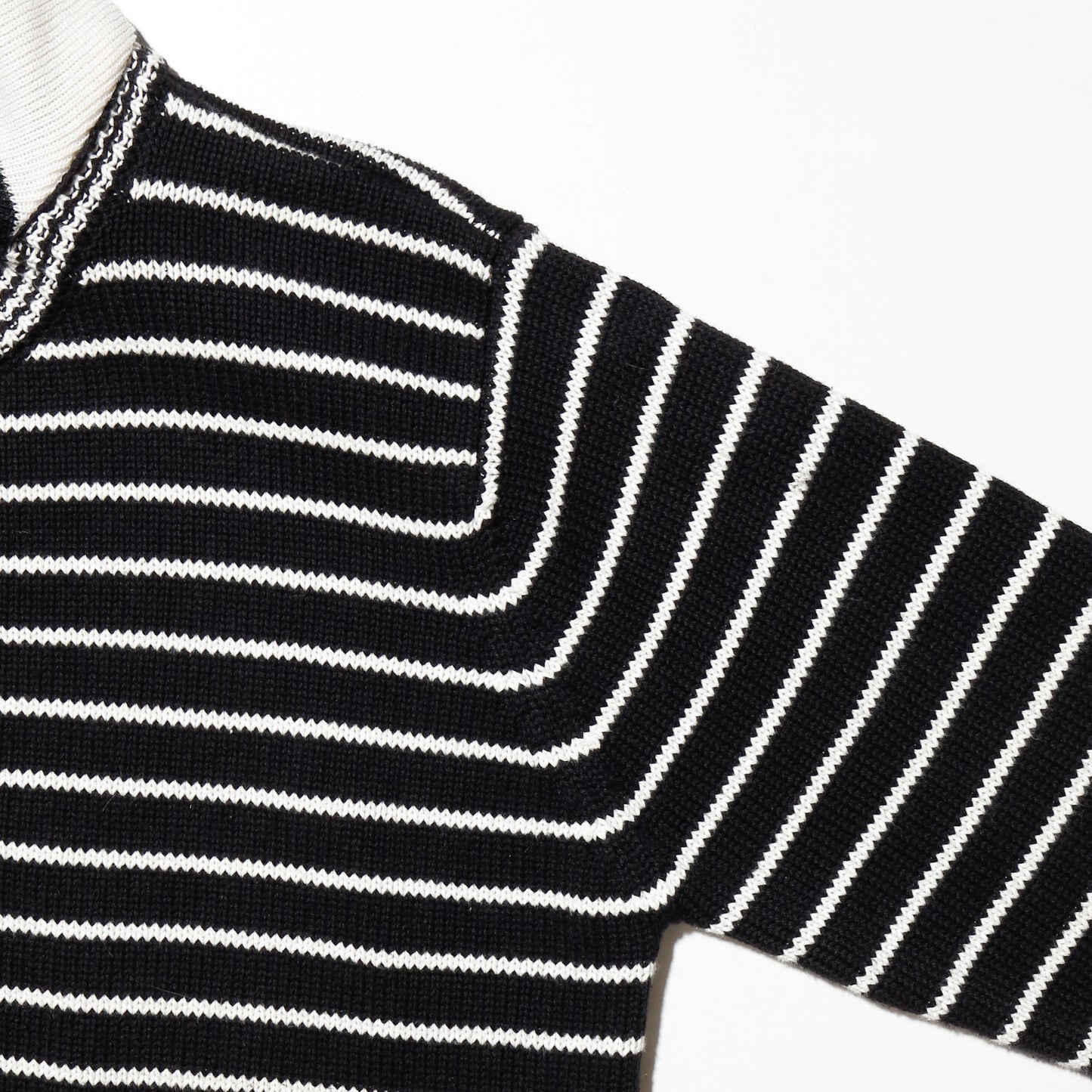 *one-off with muffler border knit jacket