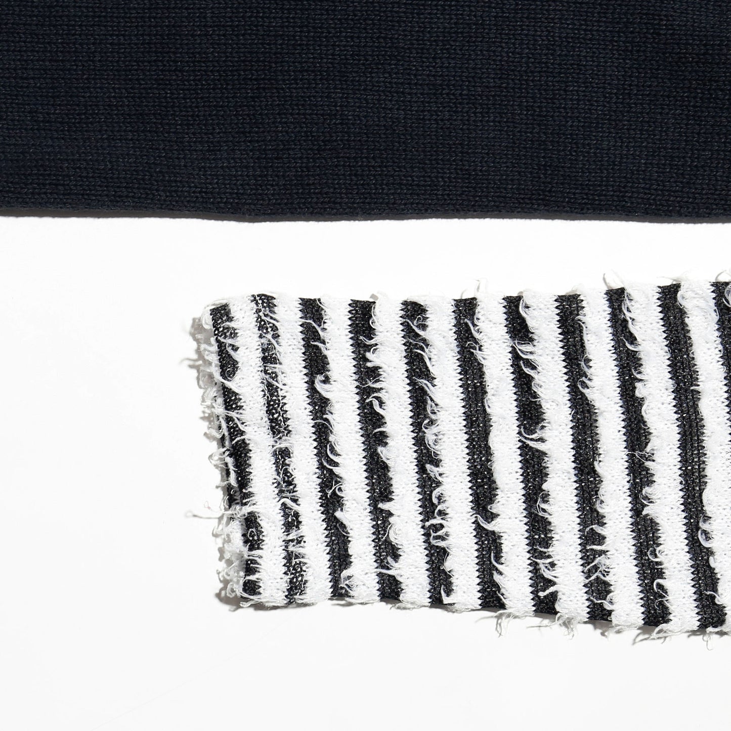 *one-off hybrid border sweater